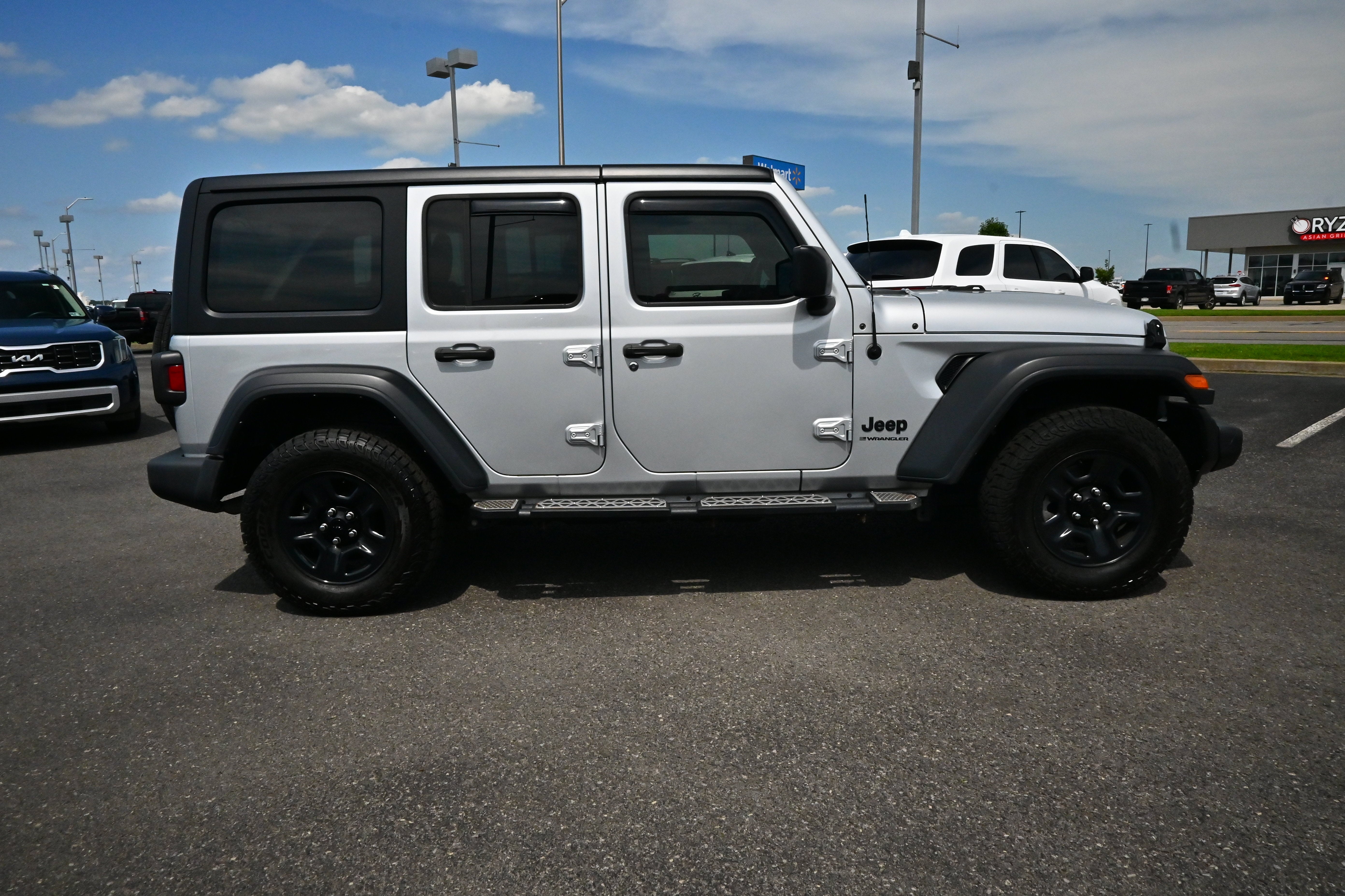 2023 Jeep Wrangler Sport