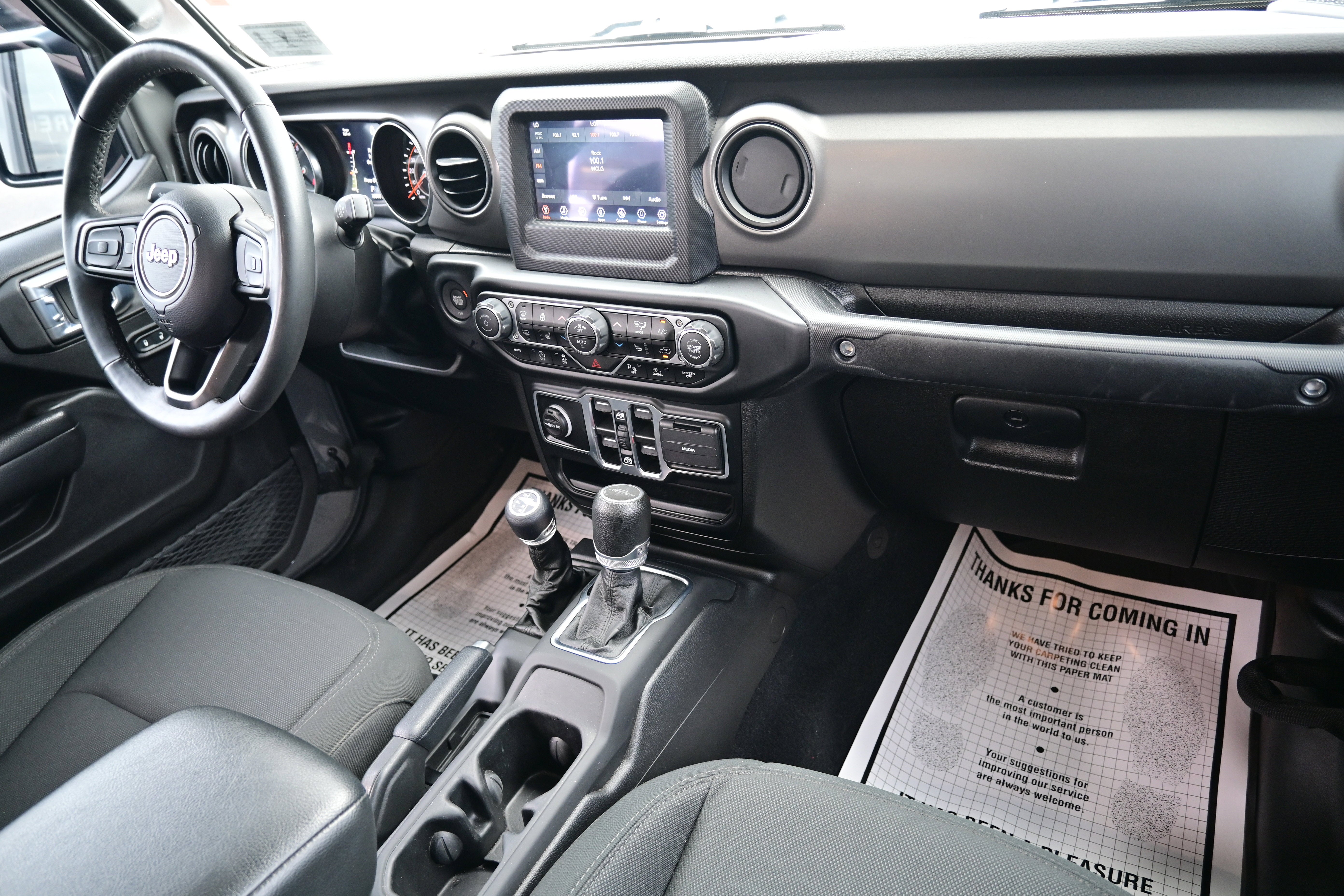 2023 Jeep Gladiator Willys