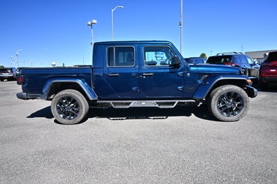 2025 Jeep Gladiator Nighthawk