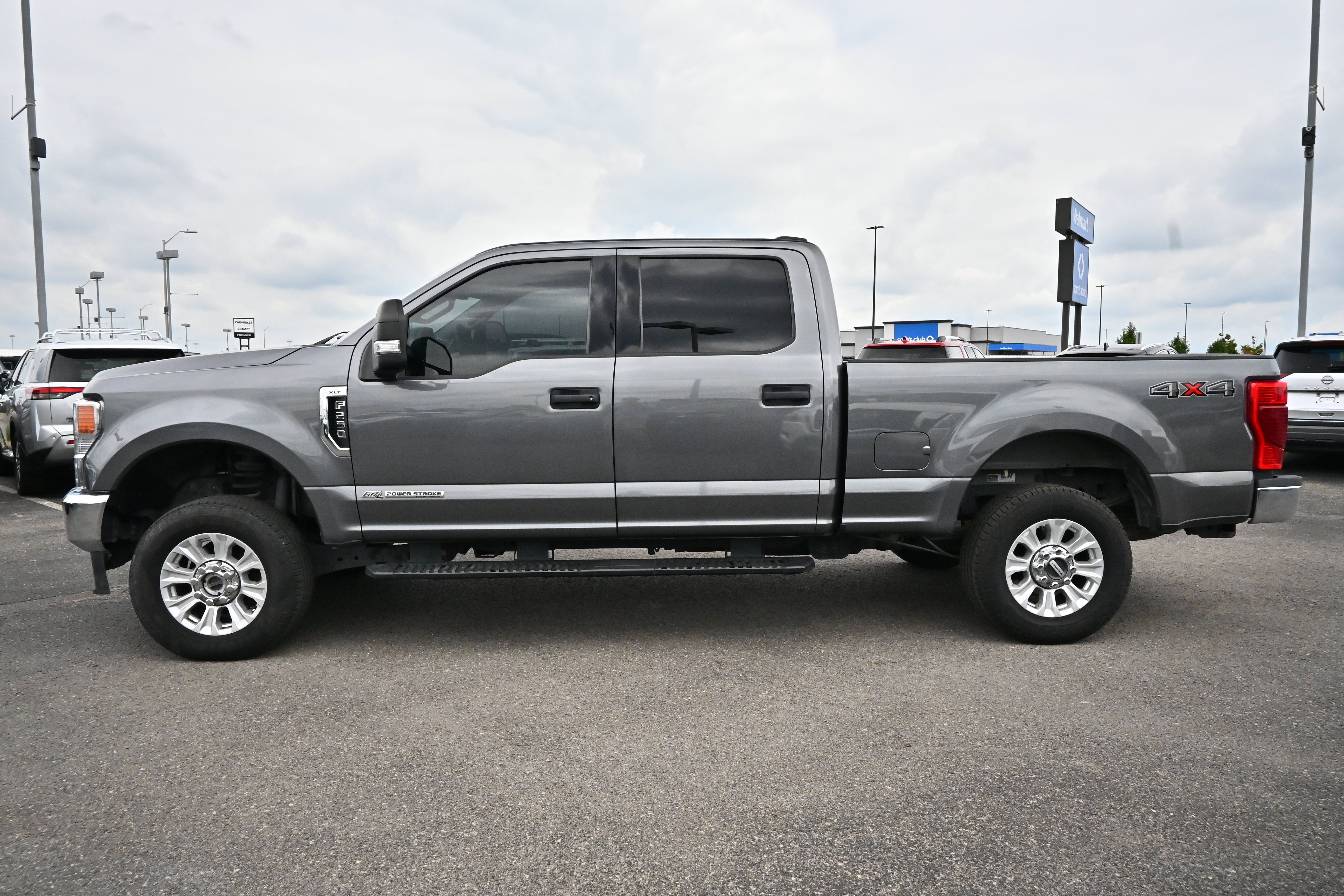 2022 Ford Super Duty F-250 SRW XL