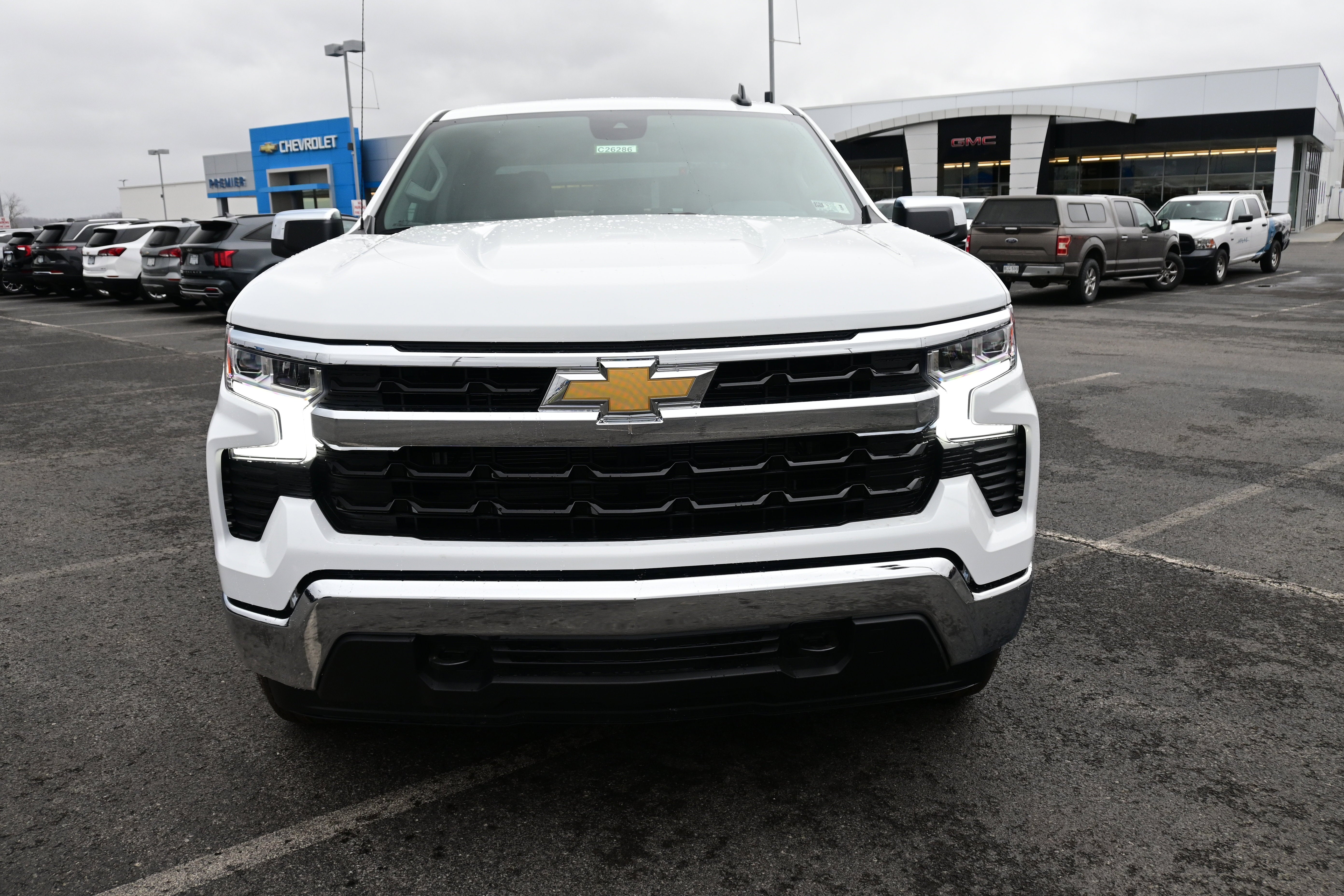 2026 Chevrolet Silverado 1500 LT
