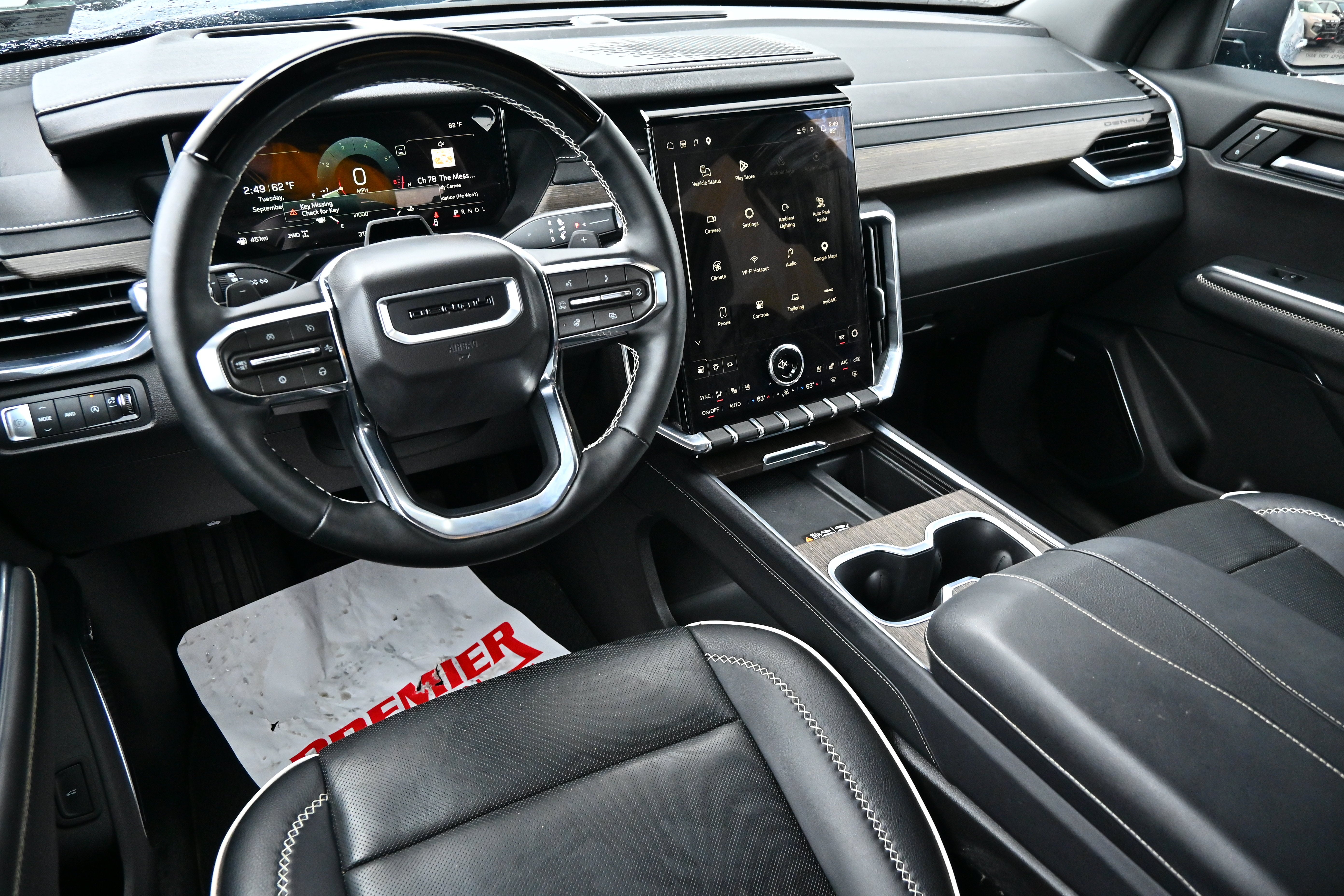 2025 GMC Acadia Denali