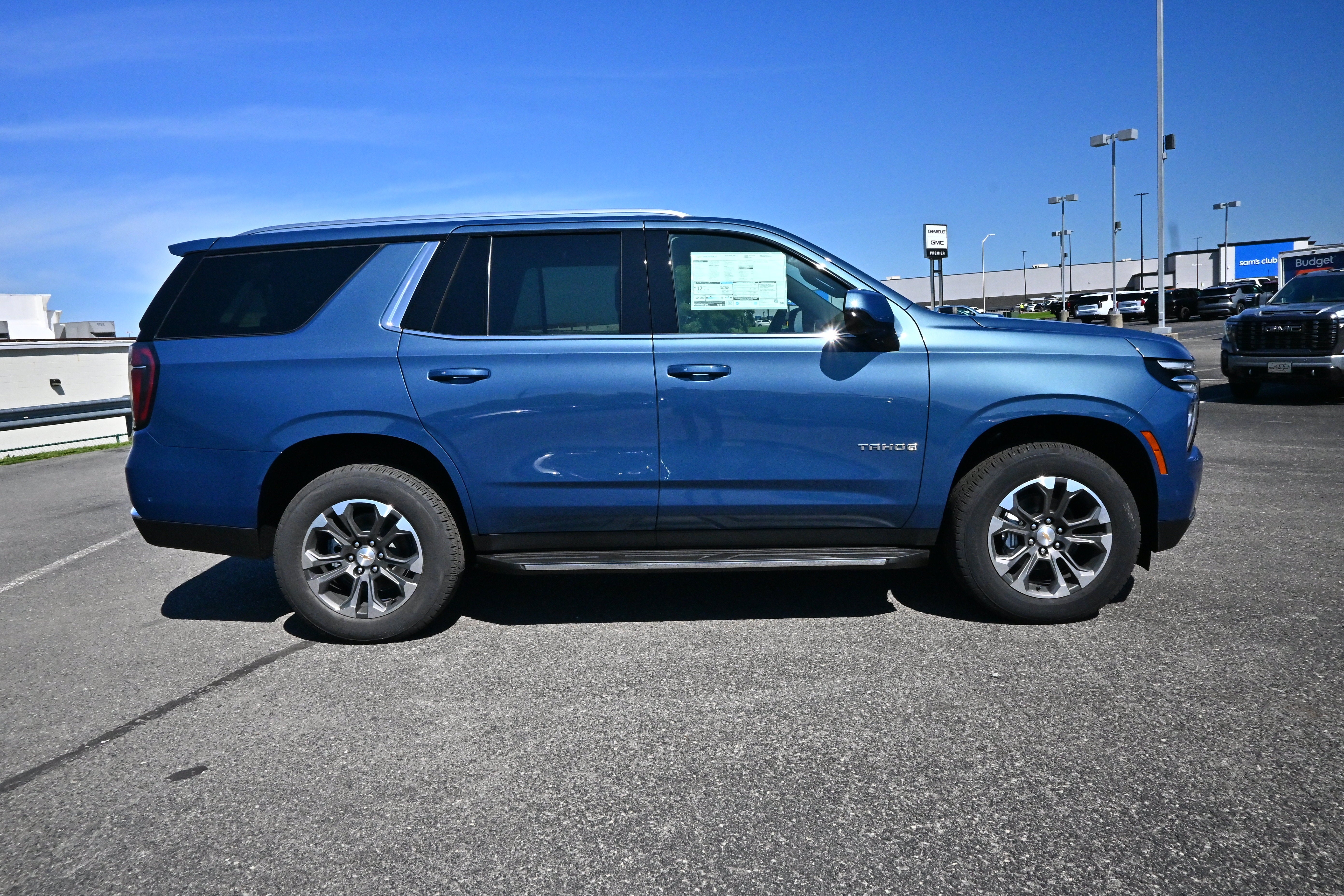 2026 Chevrolet Tahoe LS