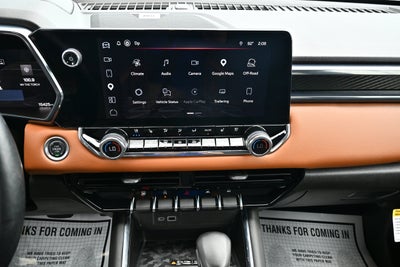 2025 GMC Canyon AT4