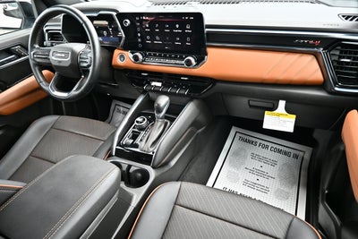 2025 GMC Canyon AT4