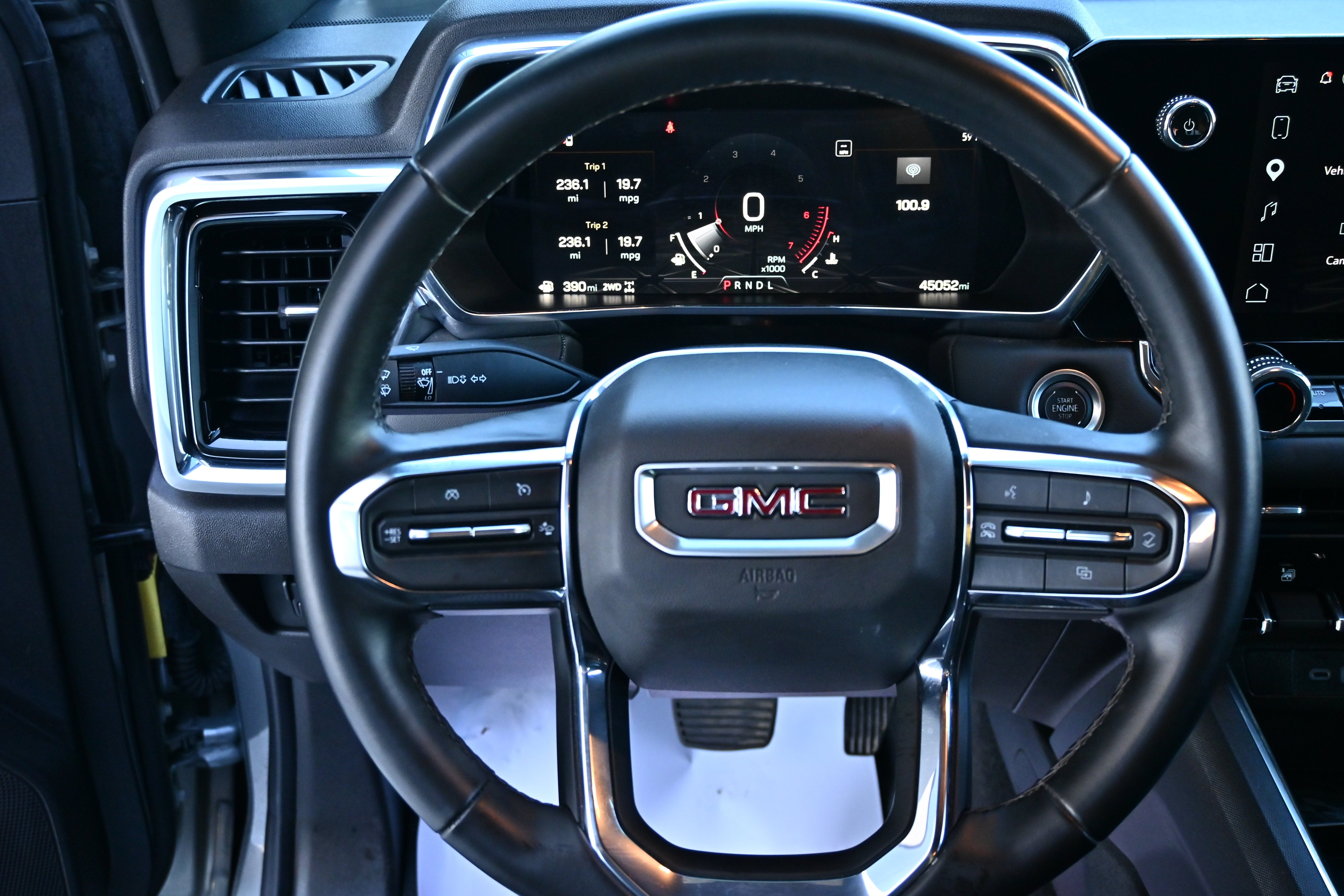2024 GMC Canyon Elevation