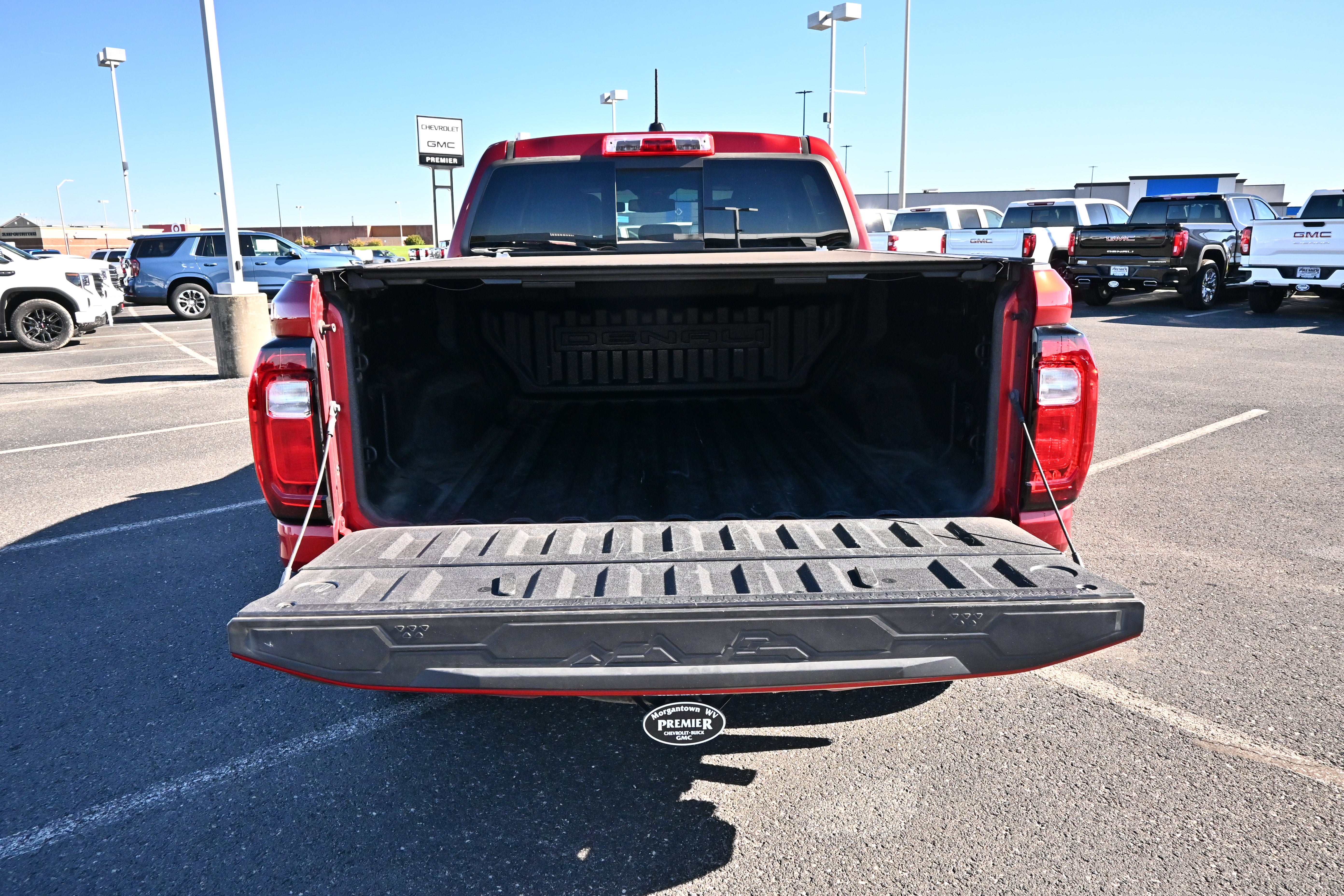 2024 GMC Canyon Denali