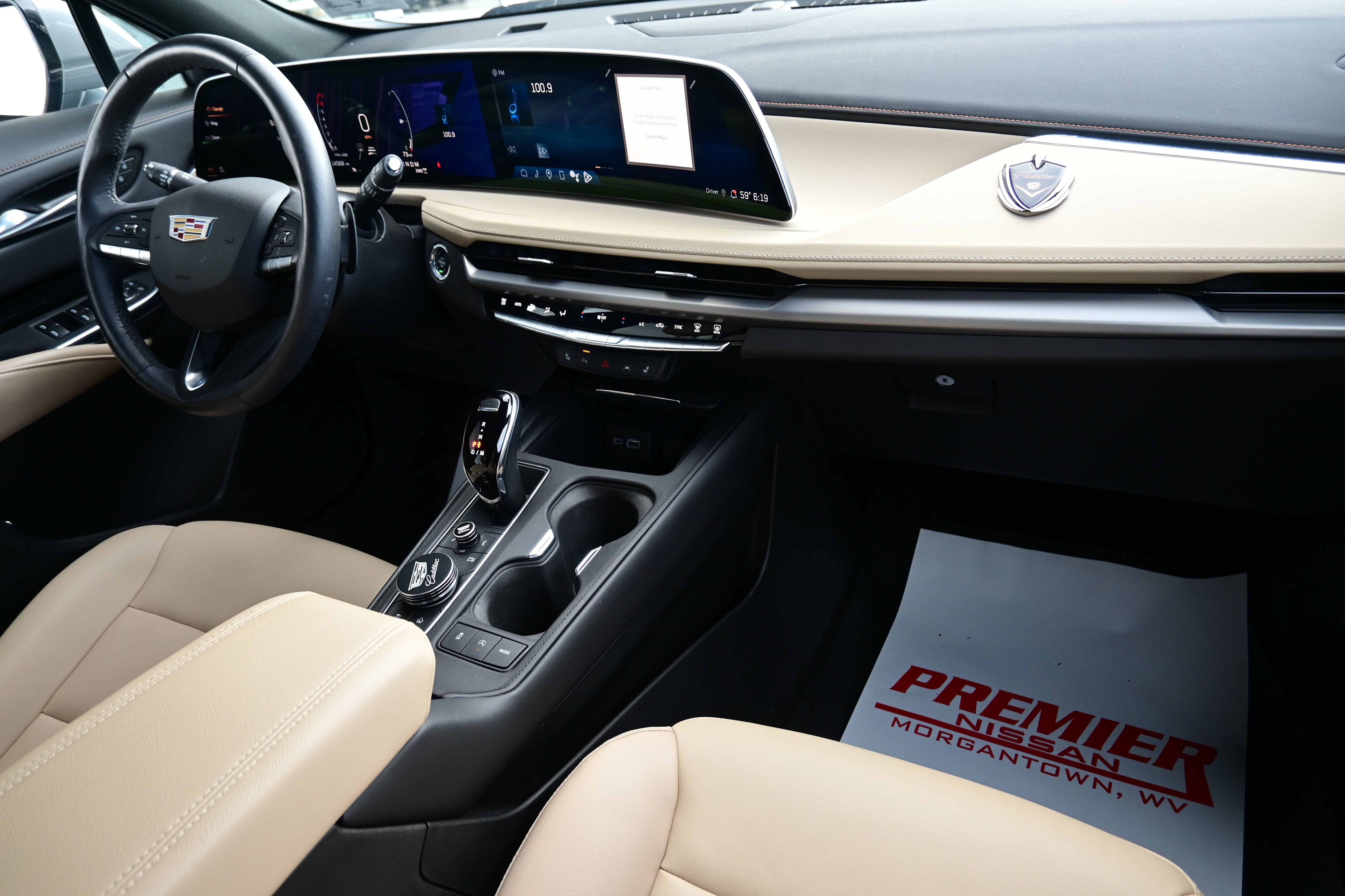 2024 Cadillac XT4 Luxury