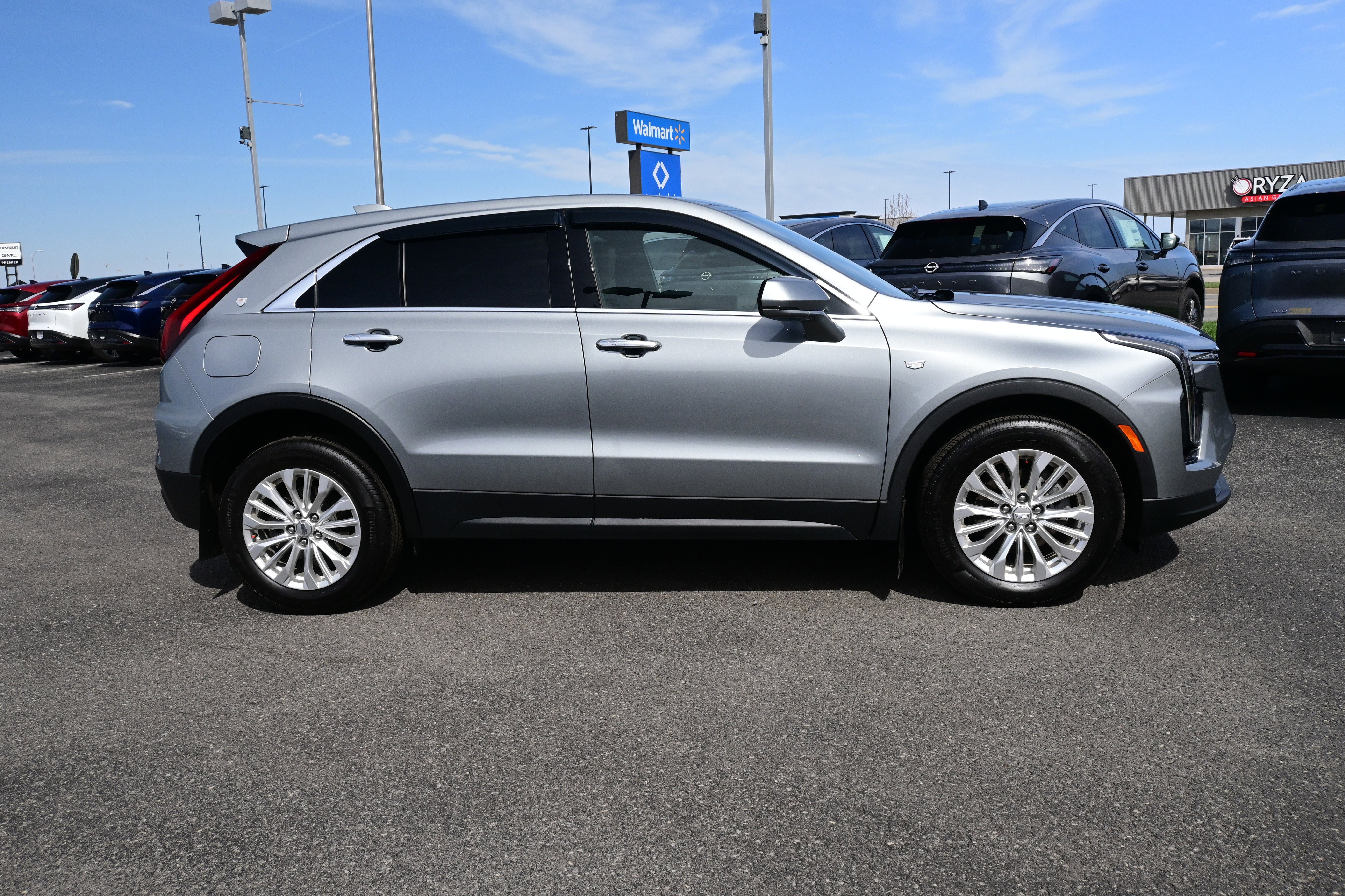 2024 Cadillac XT4 Luxury