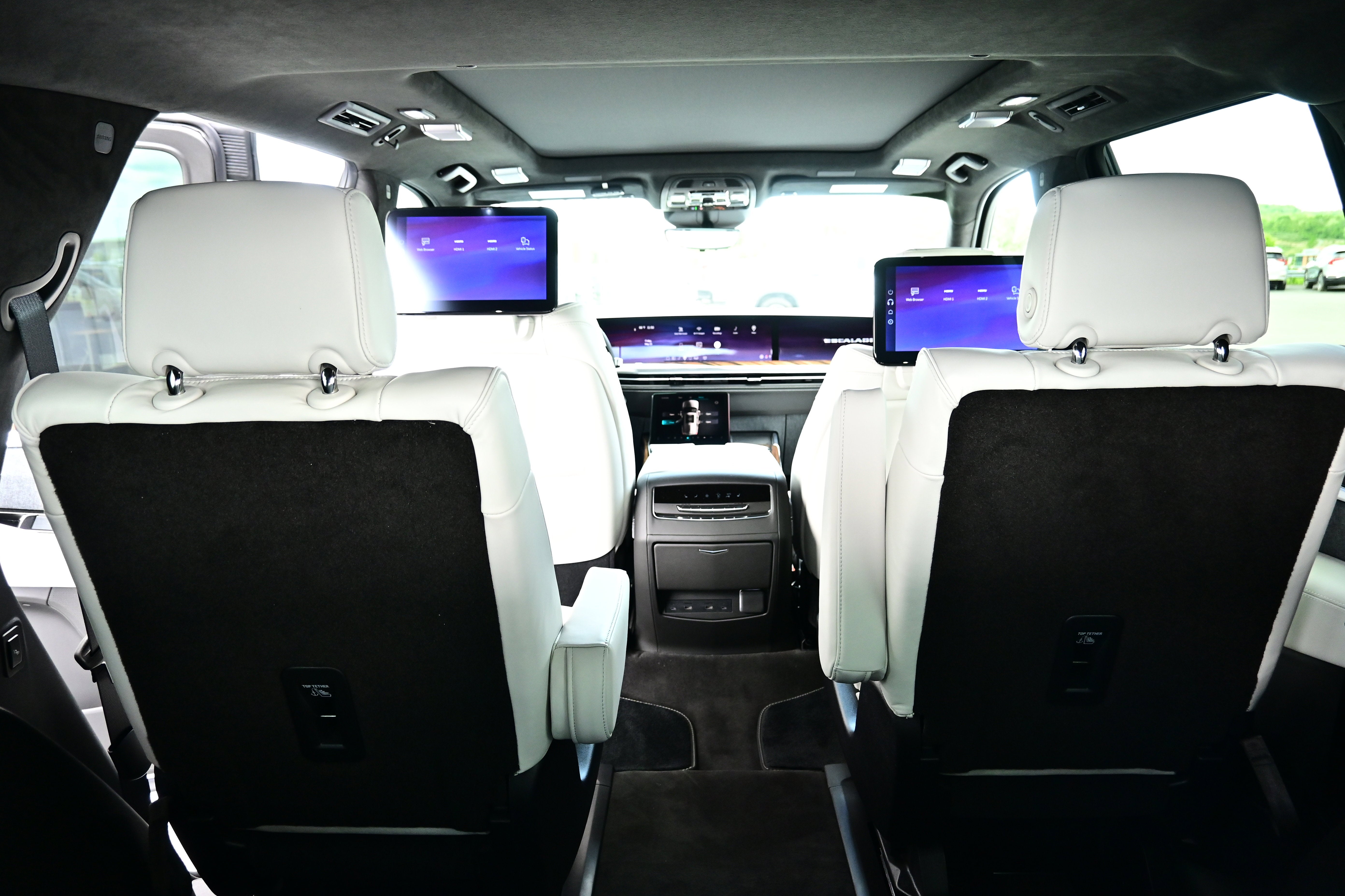 2026 Cadillac Escalade Platinum Luxury