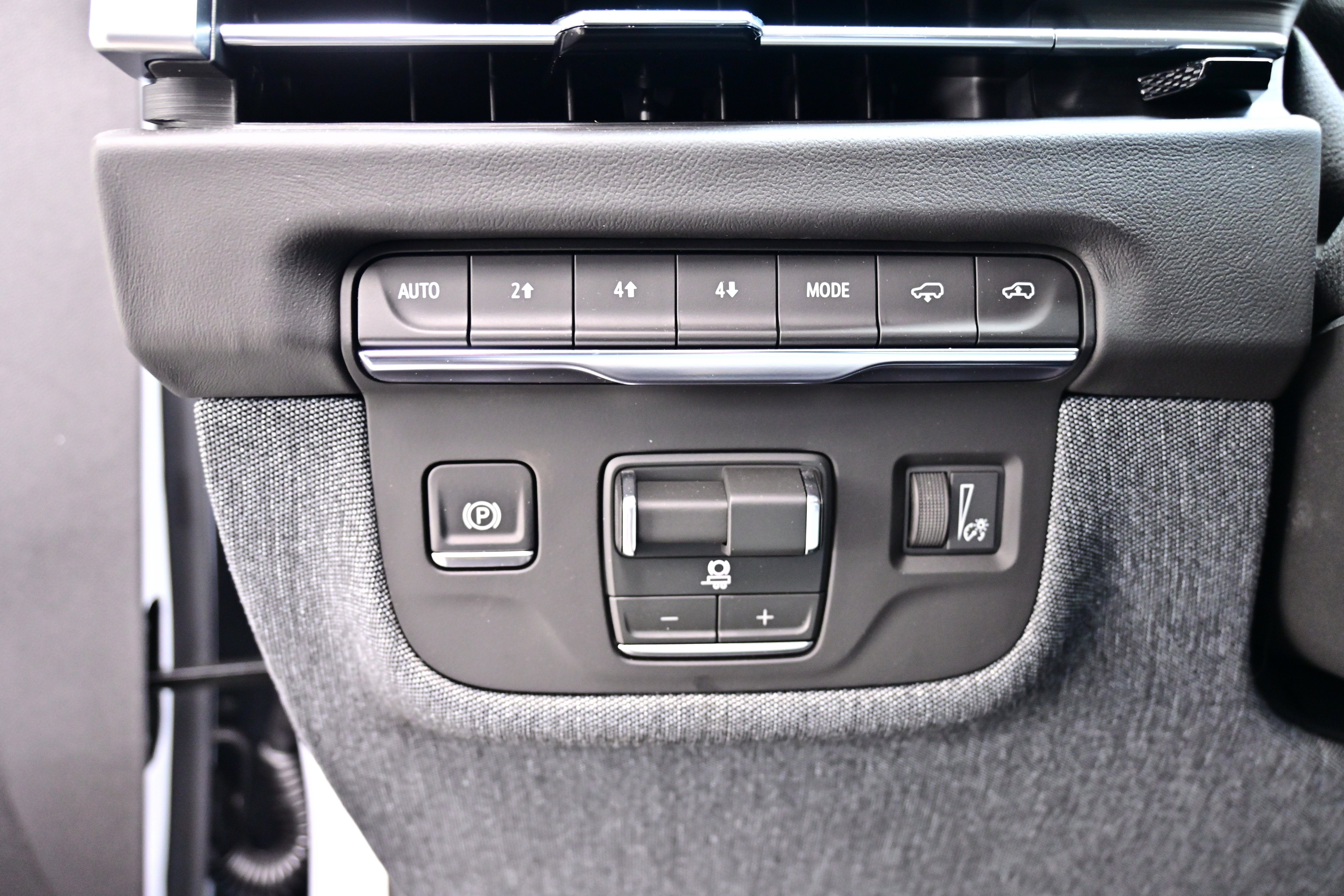 2026 Cadillac Escalade Platinum Luxury