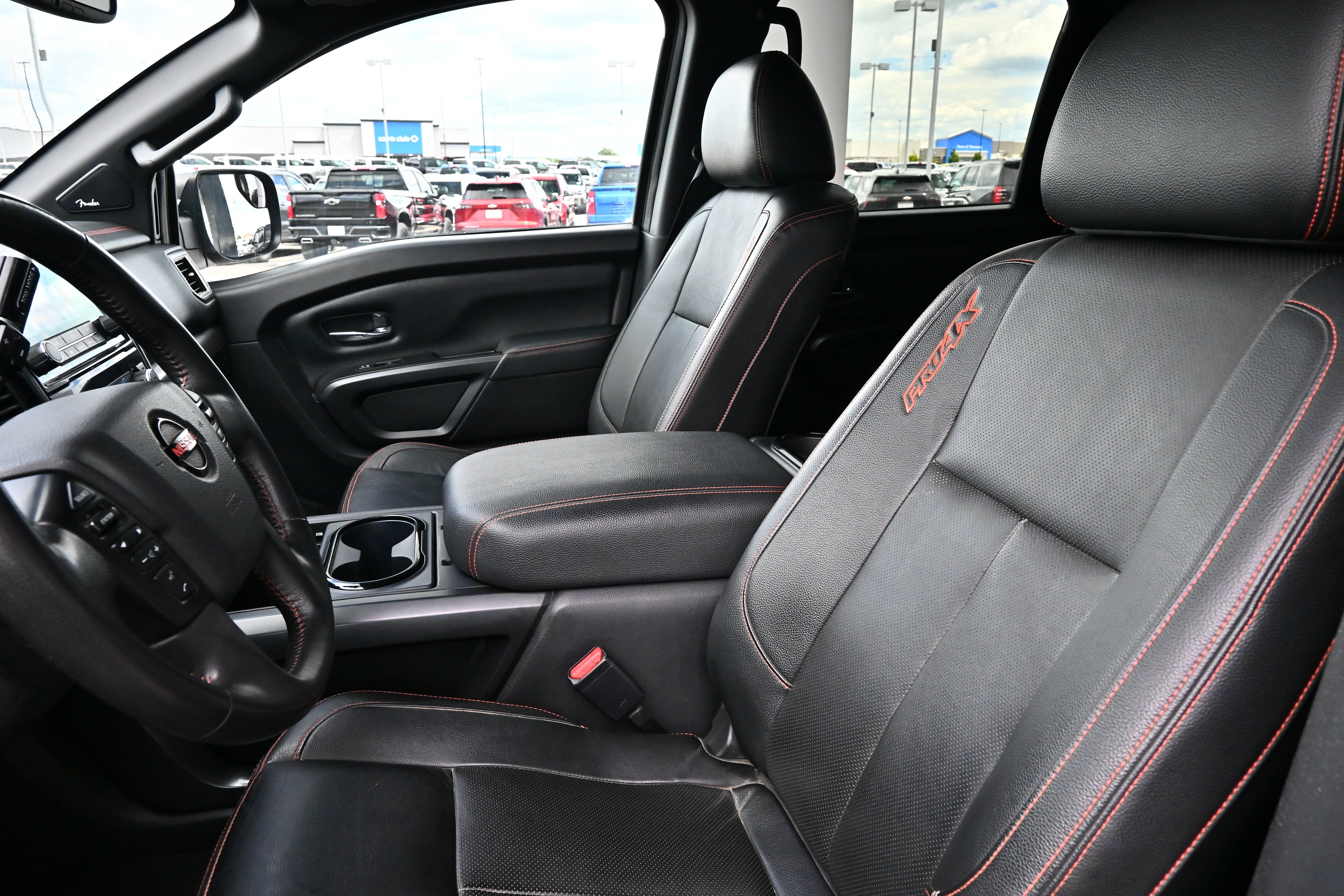 2022 Nissan Titan PRO-4X