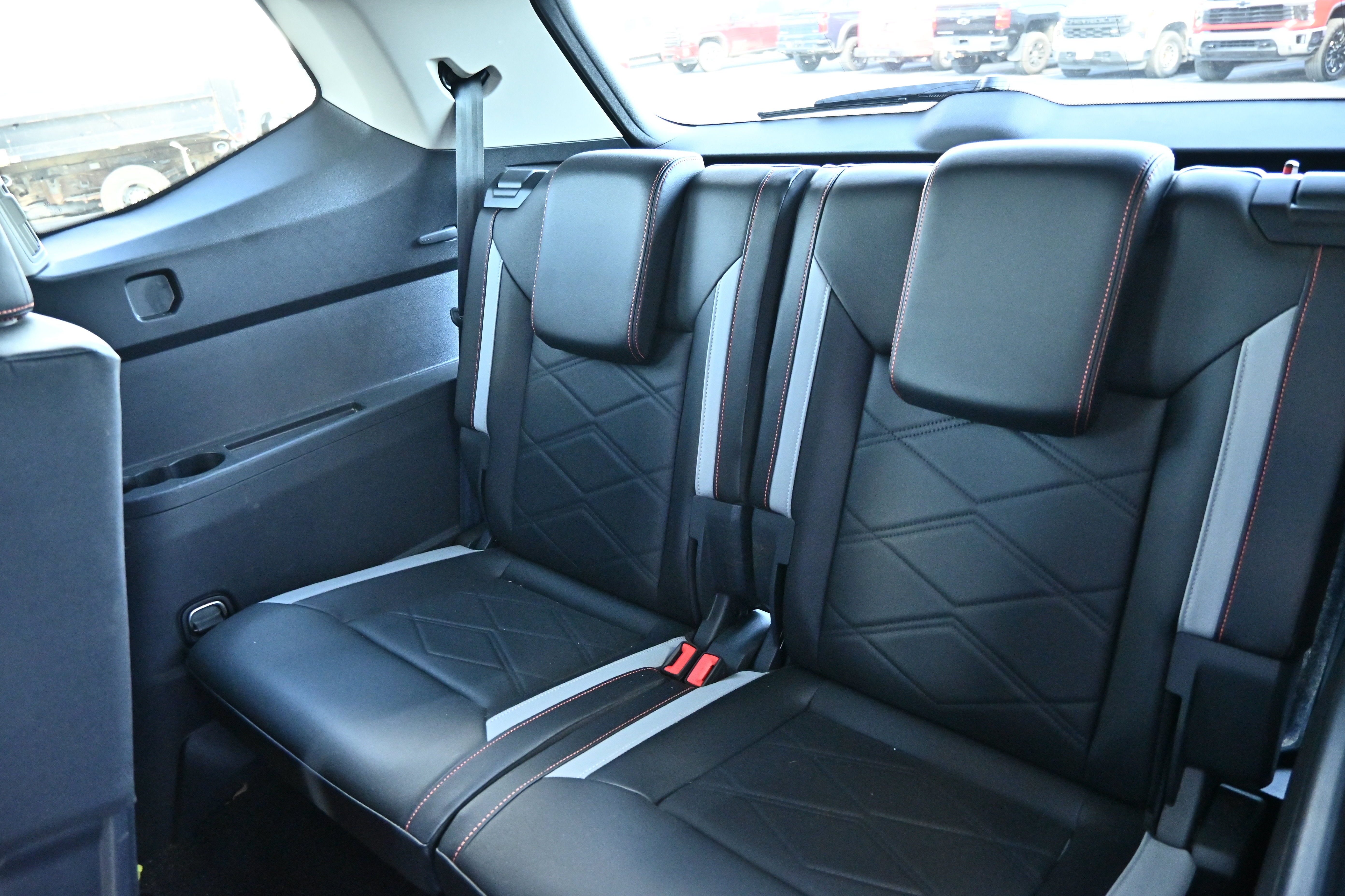 2024 Volkswagen Atlas 2.0T Peak Edition SEL