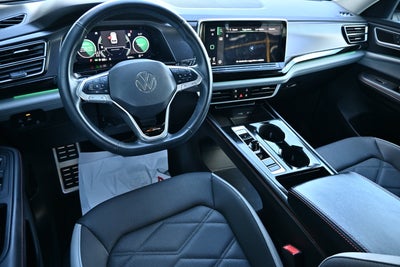2024 Volkswagen Atlas 2.0T Peak Edition SEL