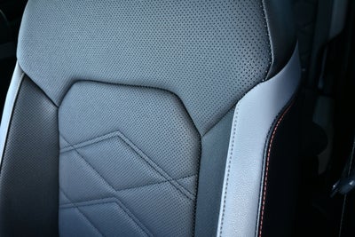 2024 Volkswagen Atlas 2.0T Peak Edition SEL