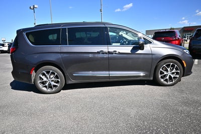 2022 Chrysler Pacifica Limited