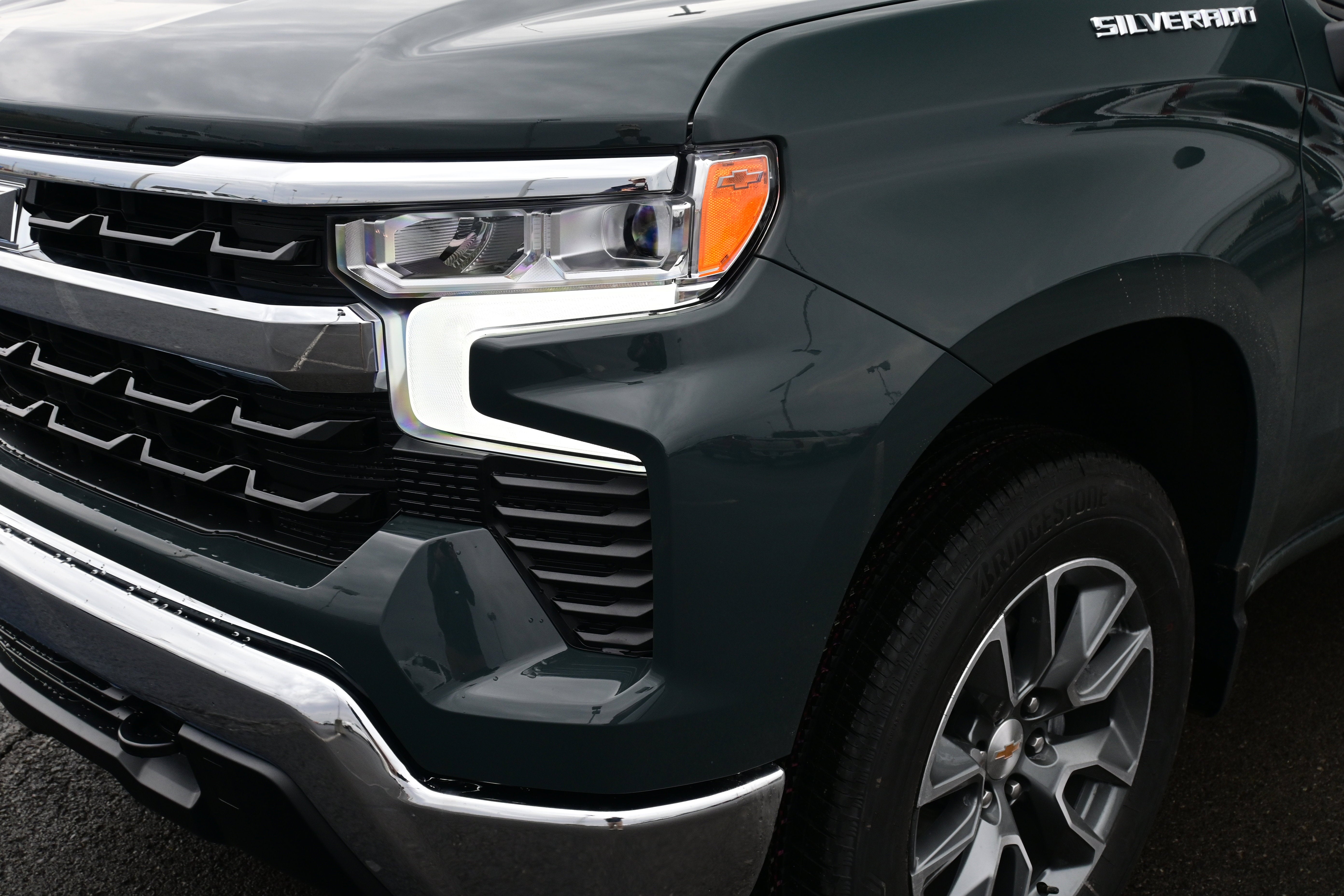 2026 Chevrolet Silverado 1500 LT (2FL)