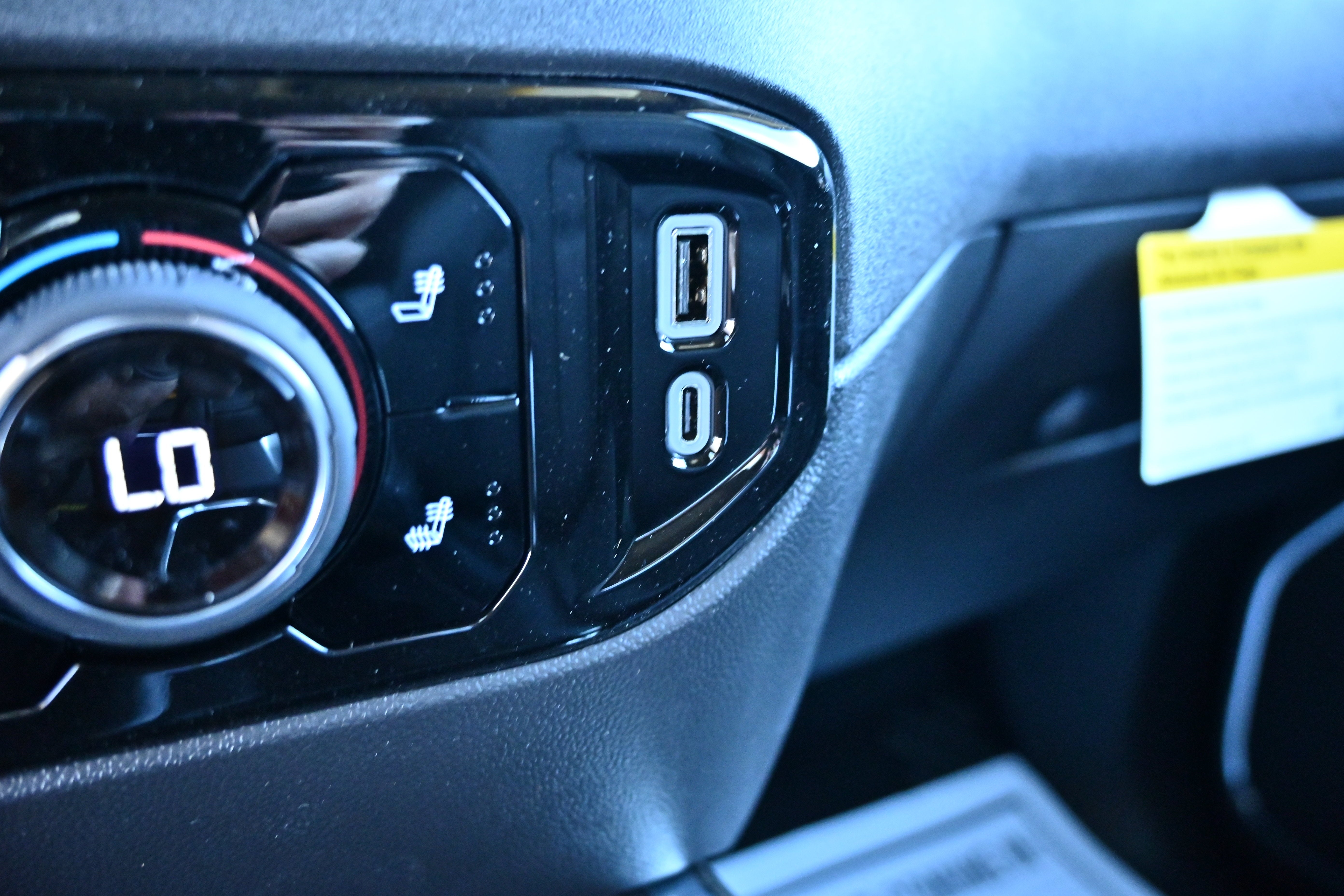 2026 Chevrolet Silverado 1500 LT - Photo 28