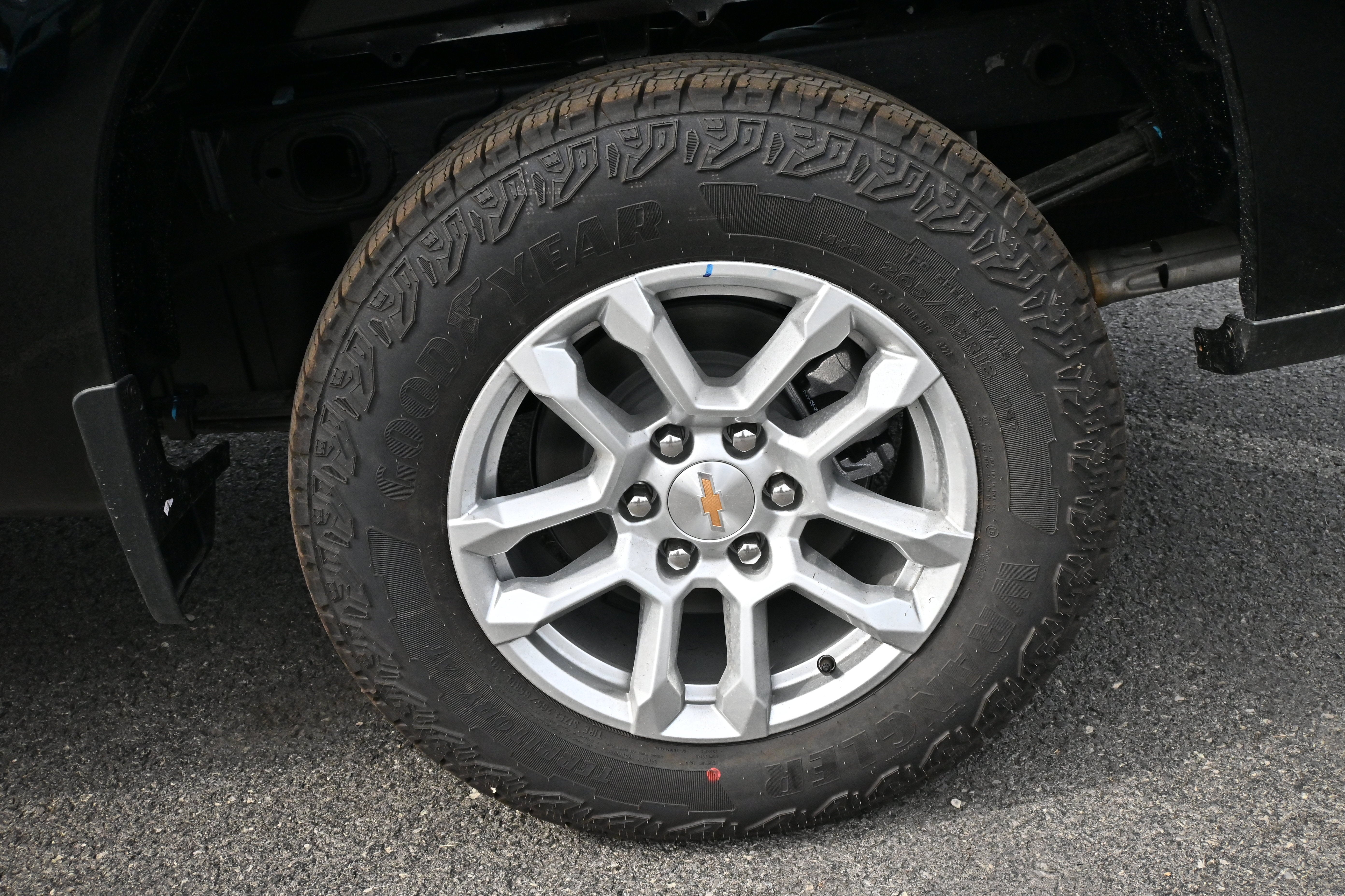 2026 Chevrolet Silverado 1500 LT - Photo 13