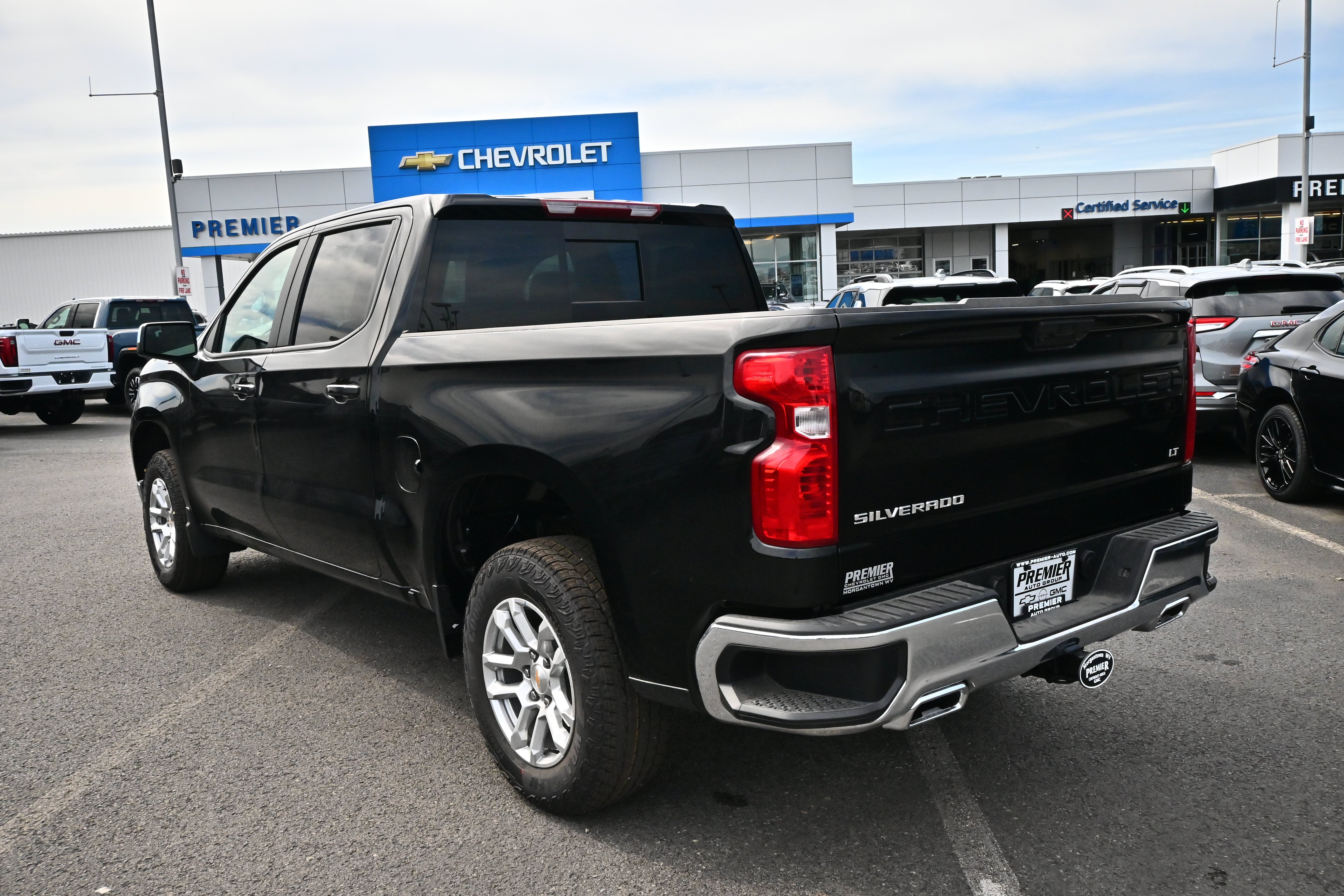 2026 Chevrolet Silverado 1500 LT - Photo 6