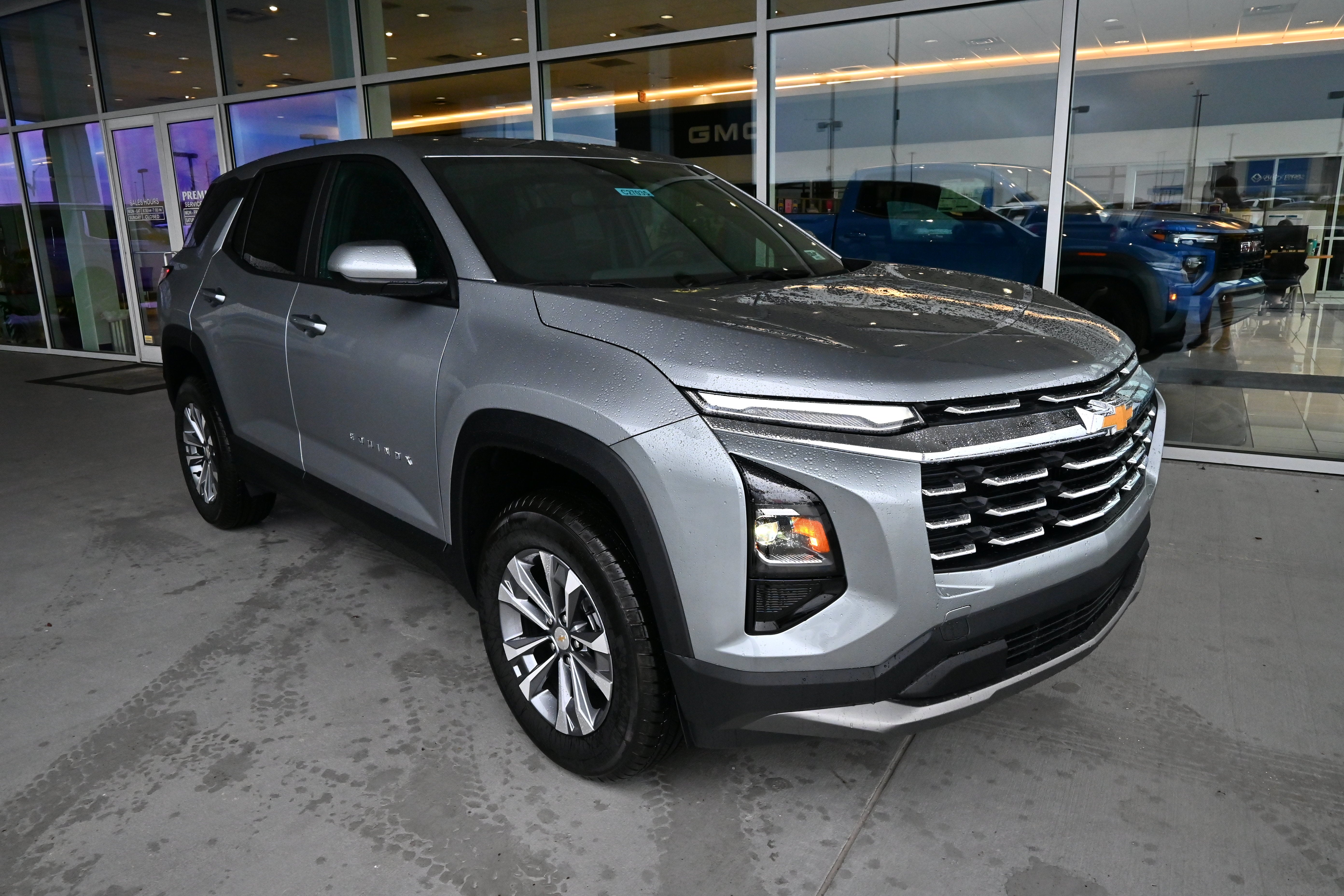 2027 Chevrolet Equinox LT