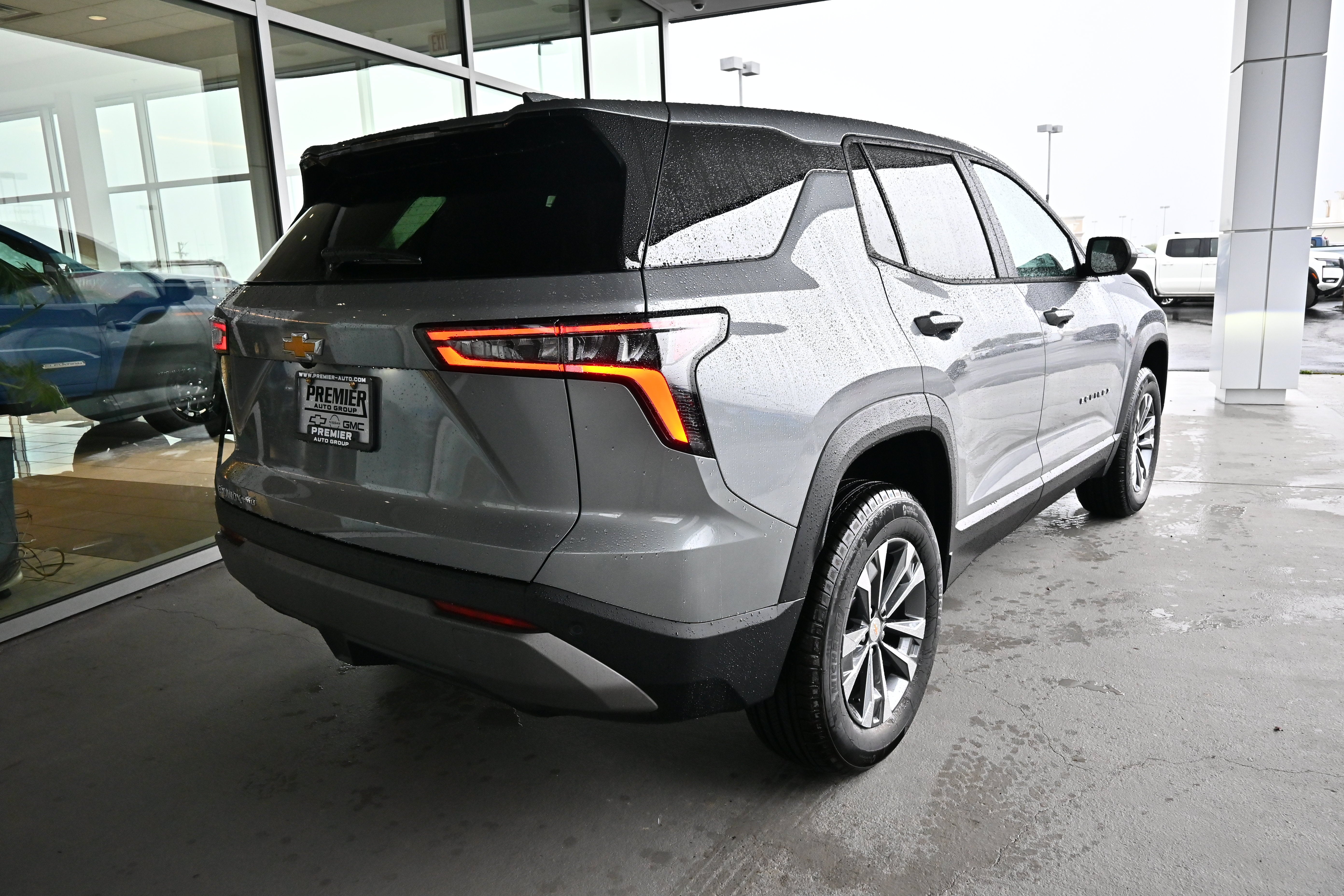 2027 Chevrolet Equinox LT