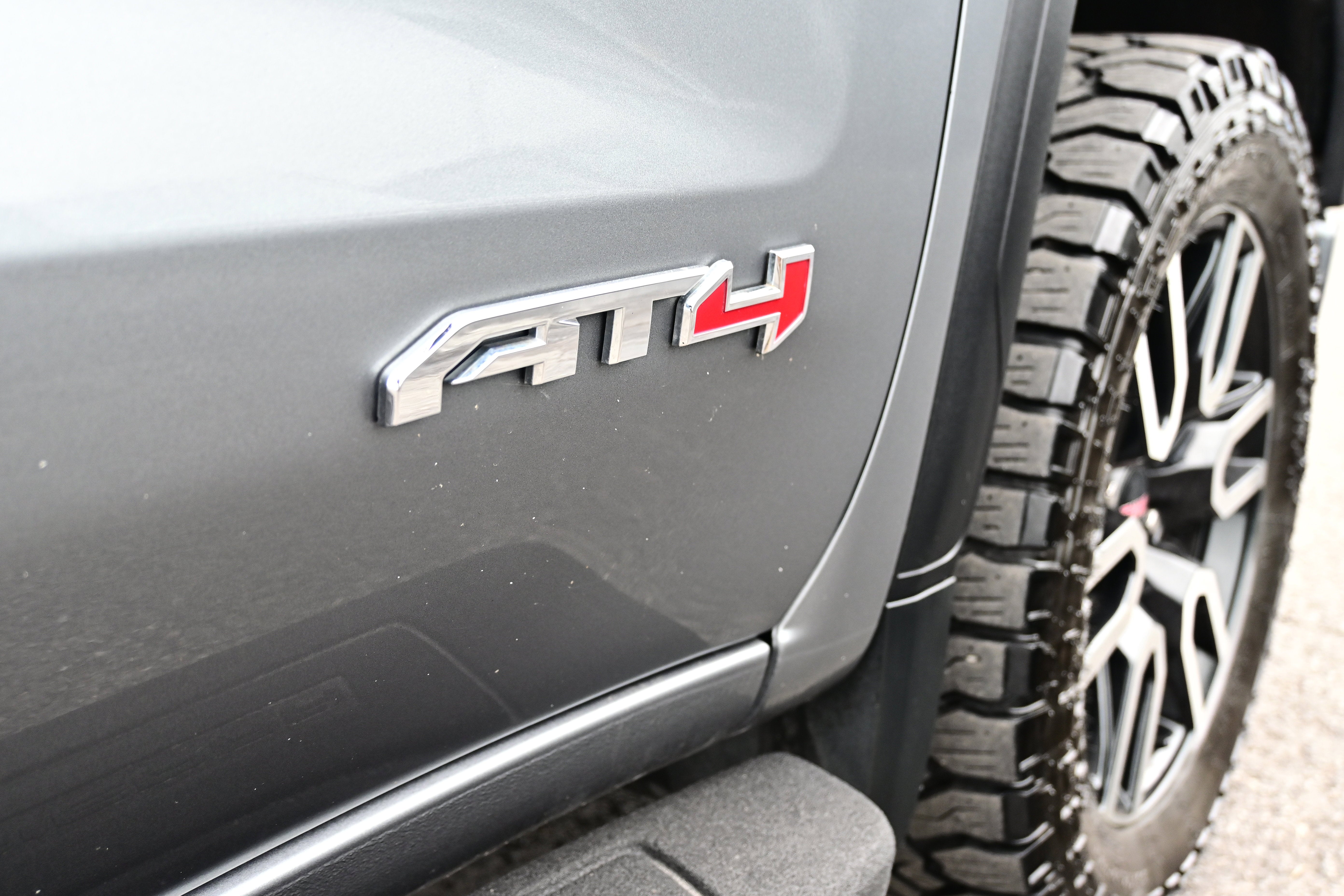 2022 GMC Sierra 1500 Limited AT4