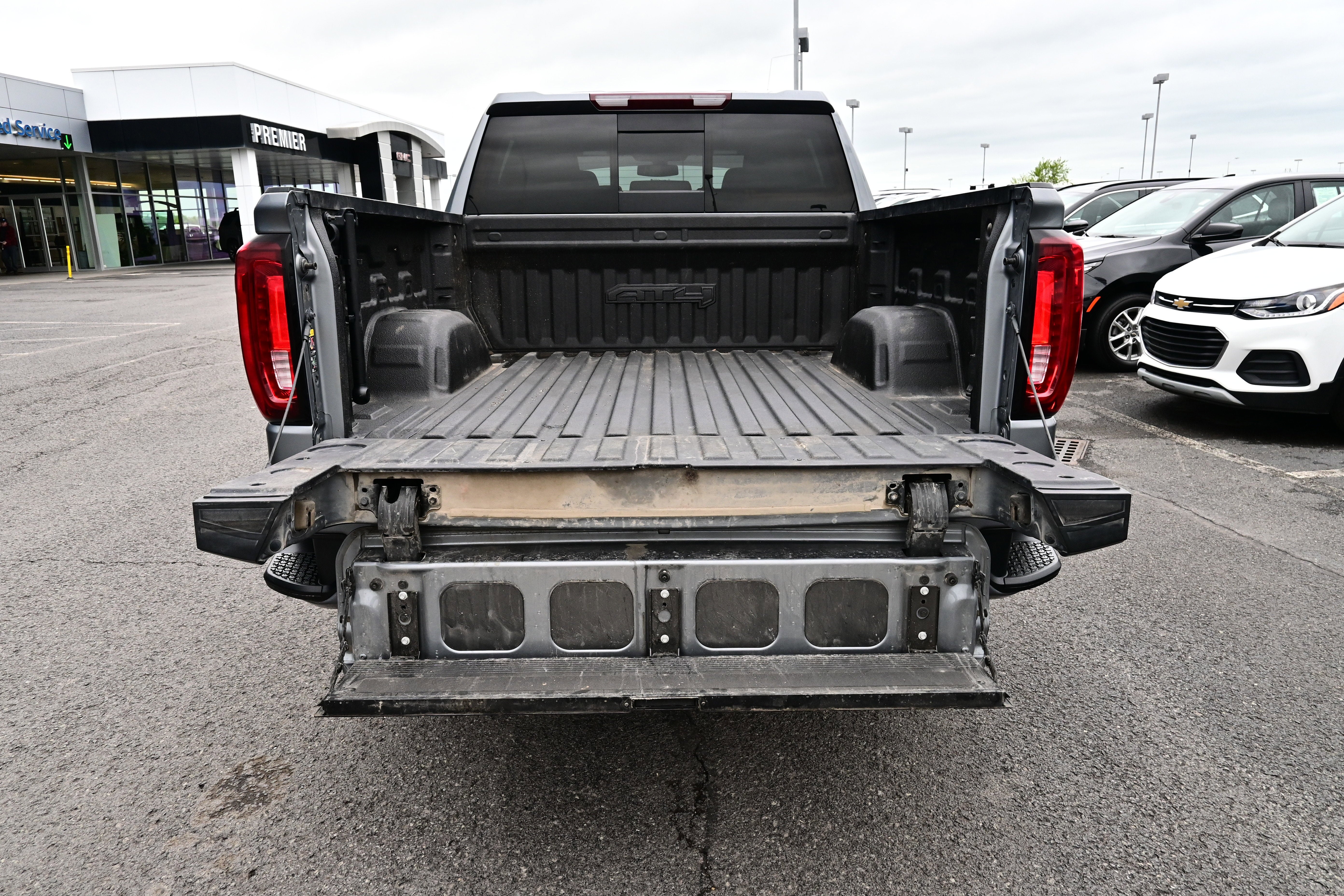 2022 GMC Sierra 1500 Limited AT4