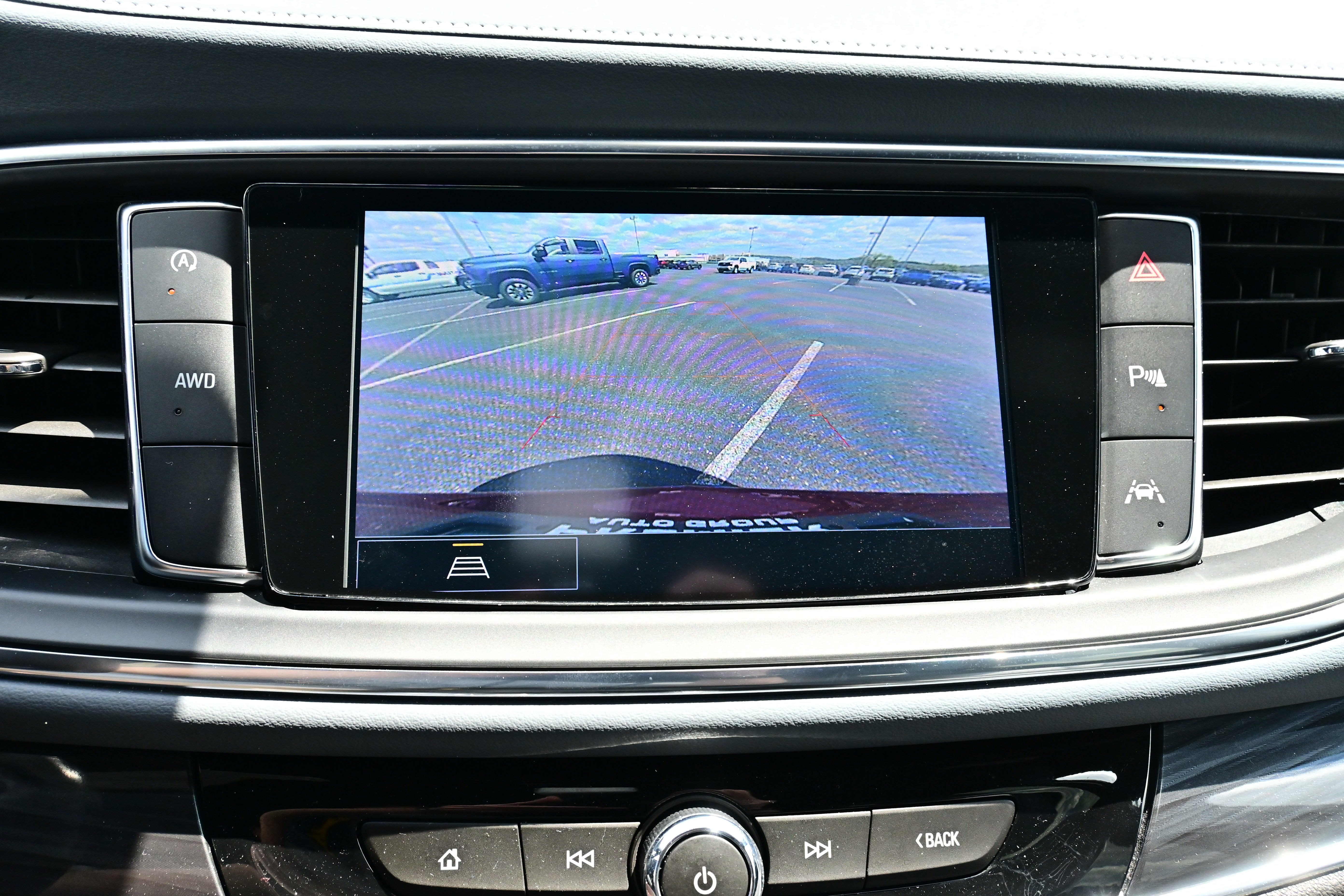 2023 Buick Enclave Essence