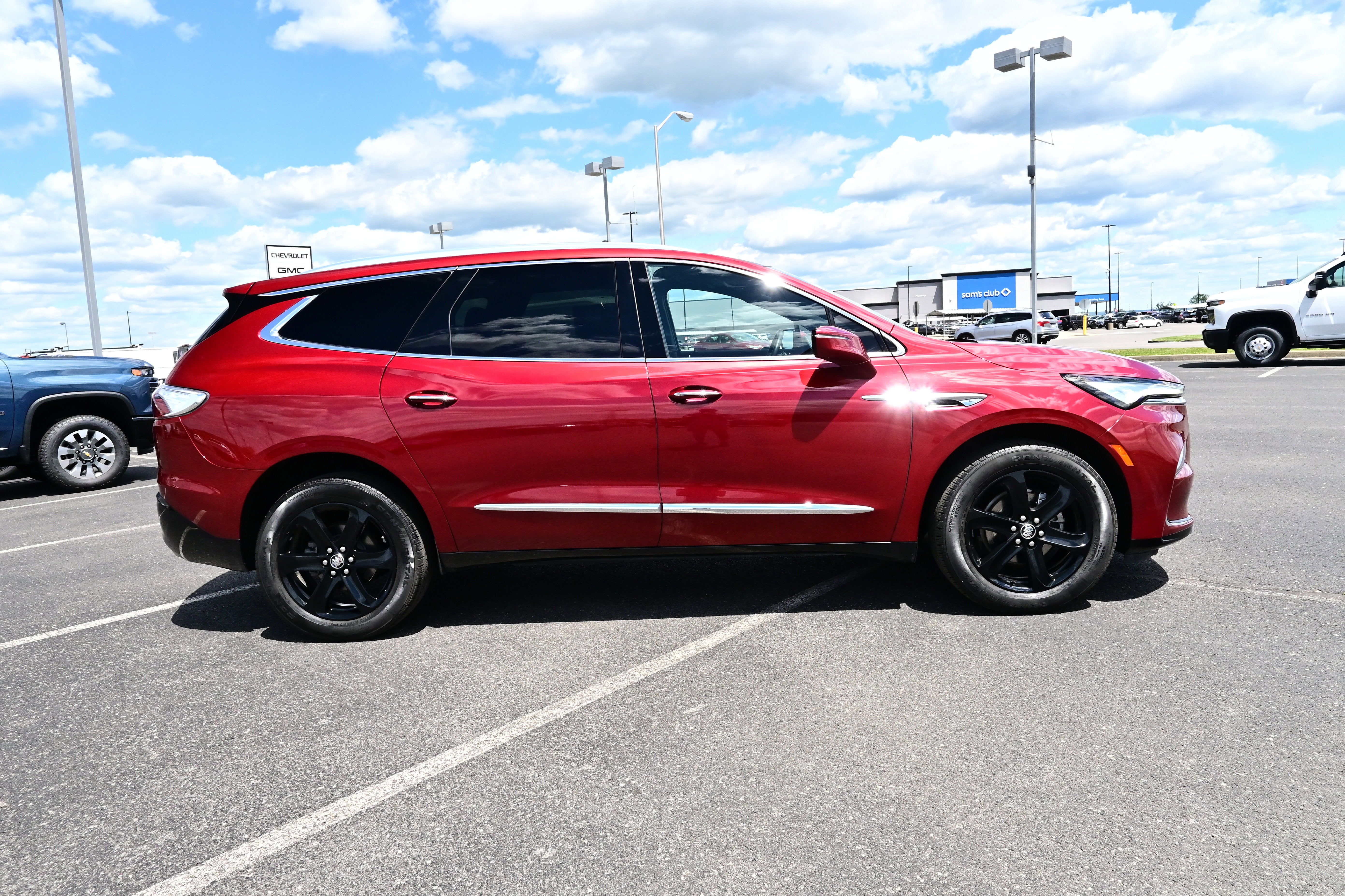 2023 Buick Enclave Essence