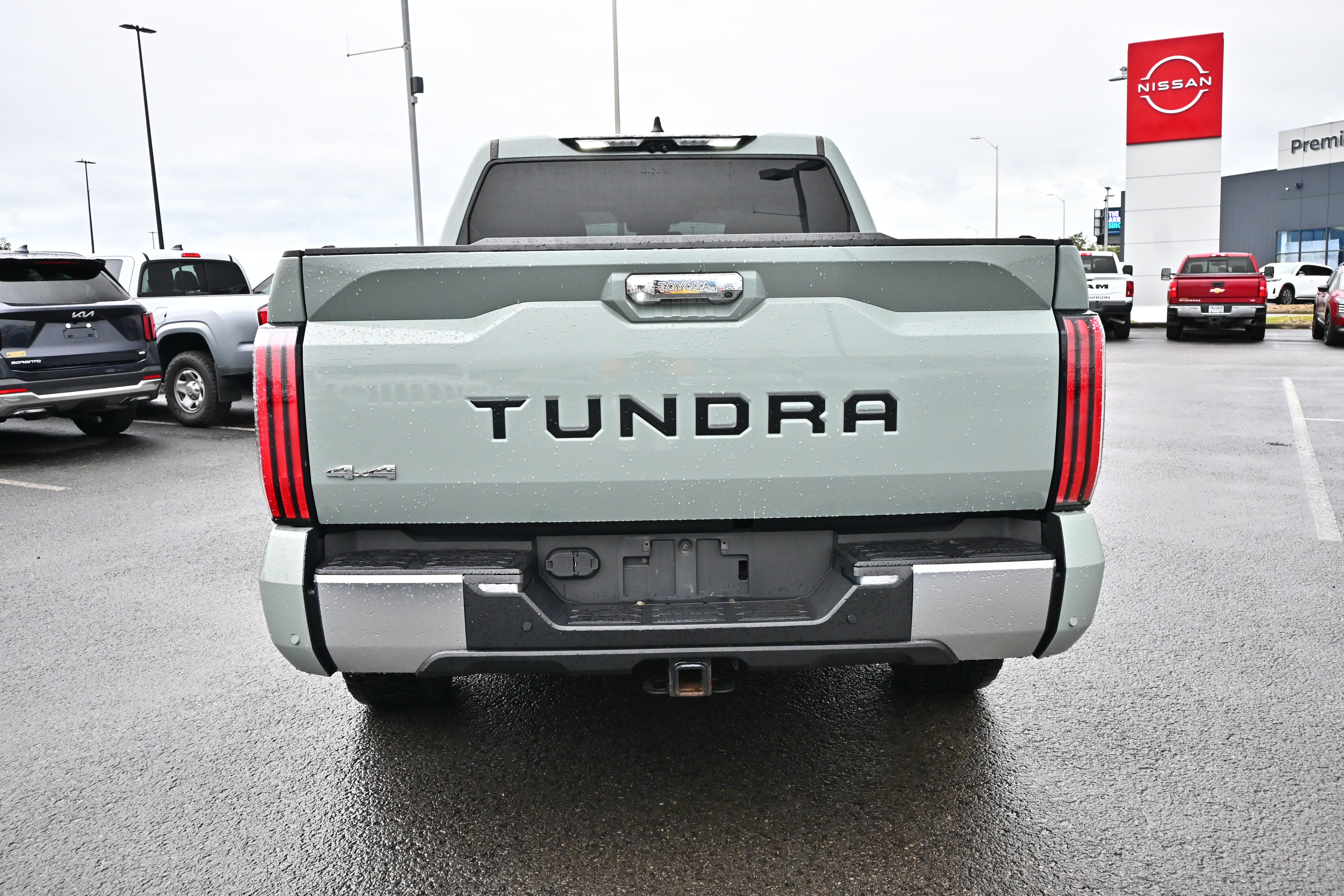 2022 Toyota Tundra 4WD Limited