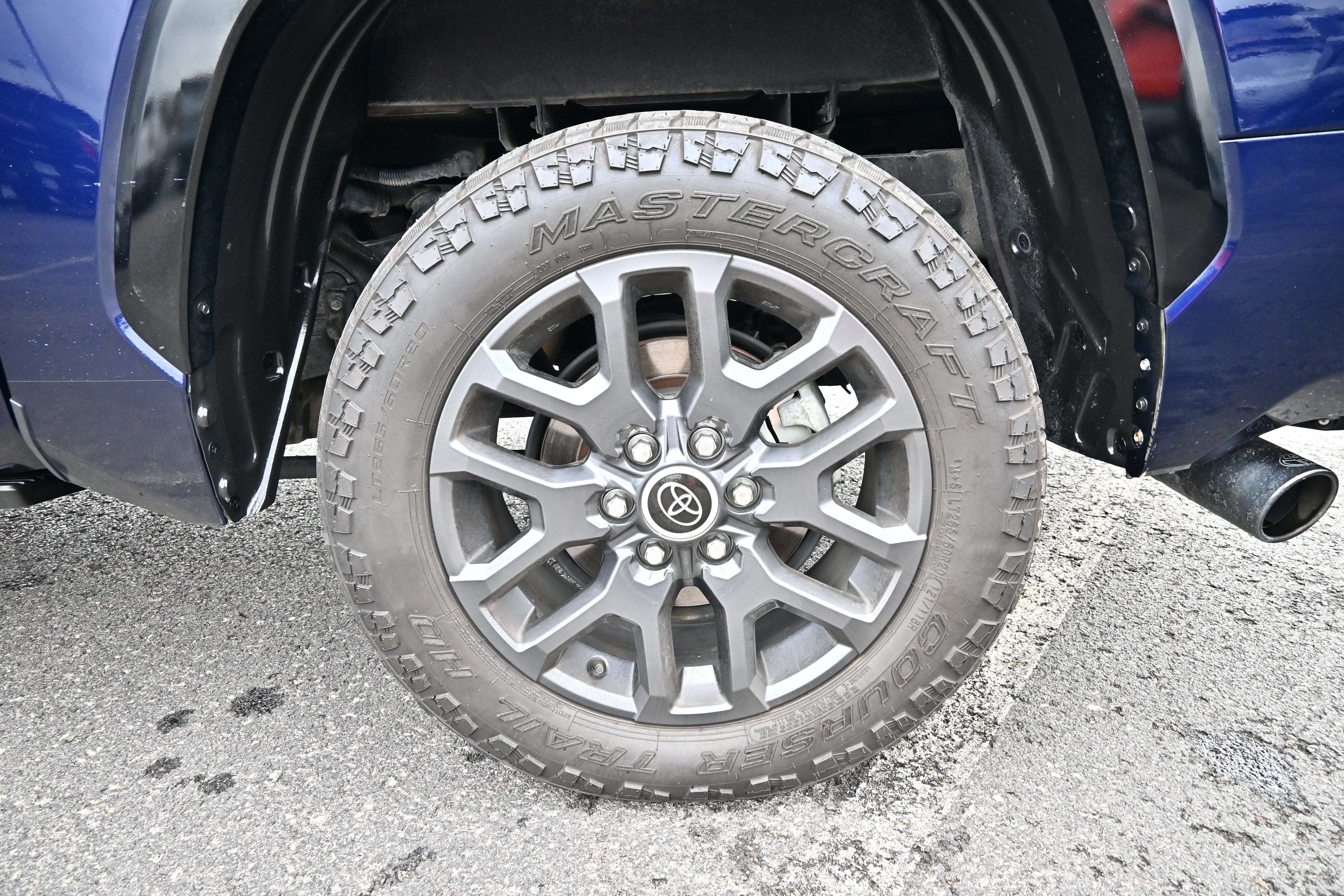2023 Toyota Tundra 4WD Platinum Hybrid