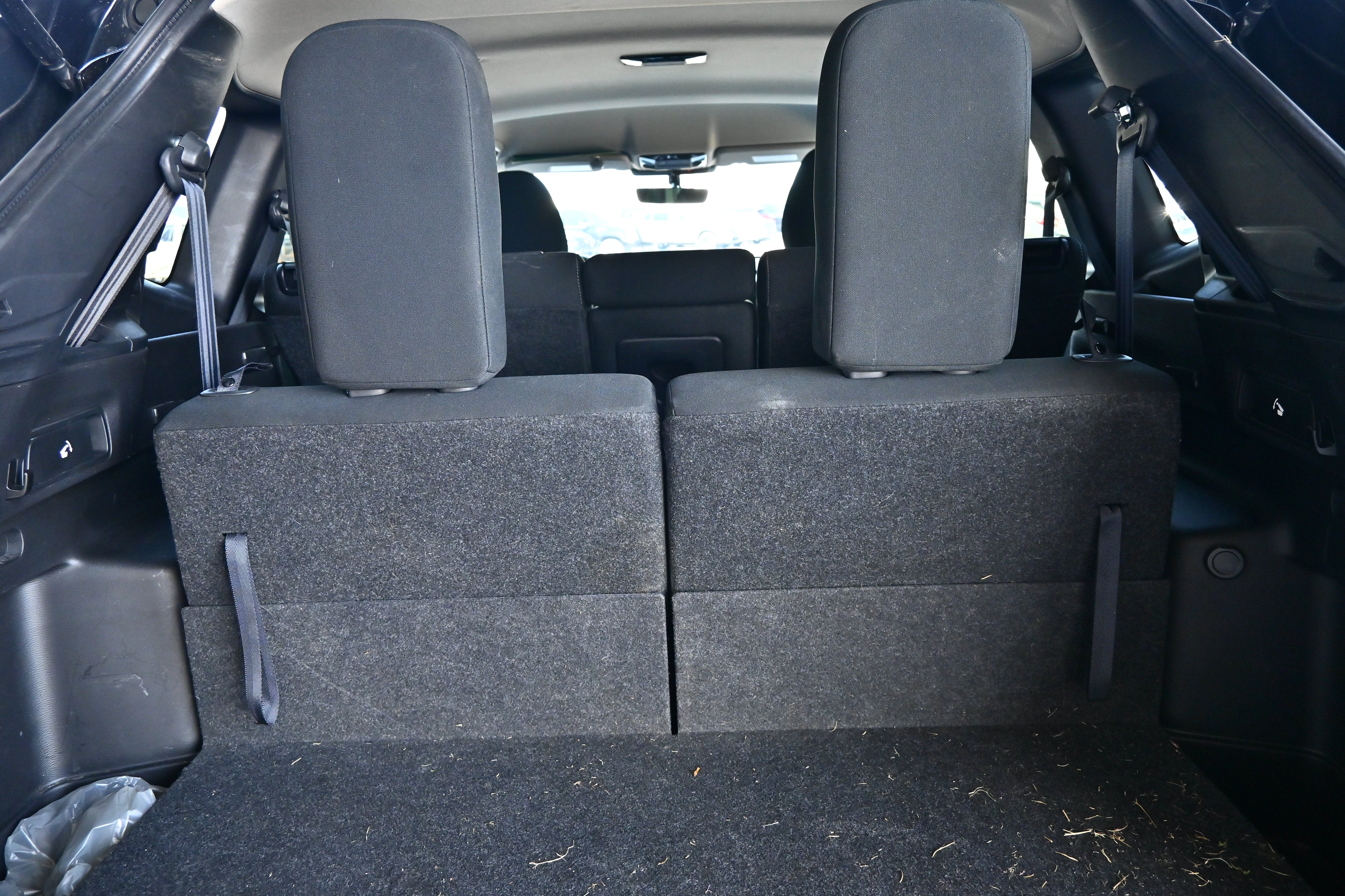 2025 Mitsubishi Outlander ES
