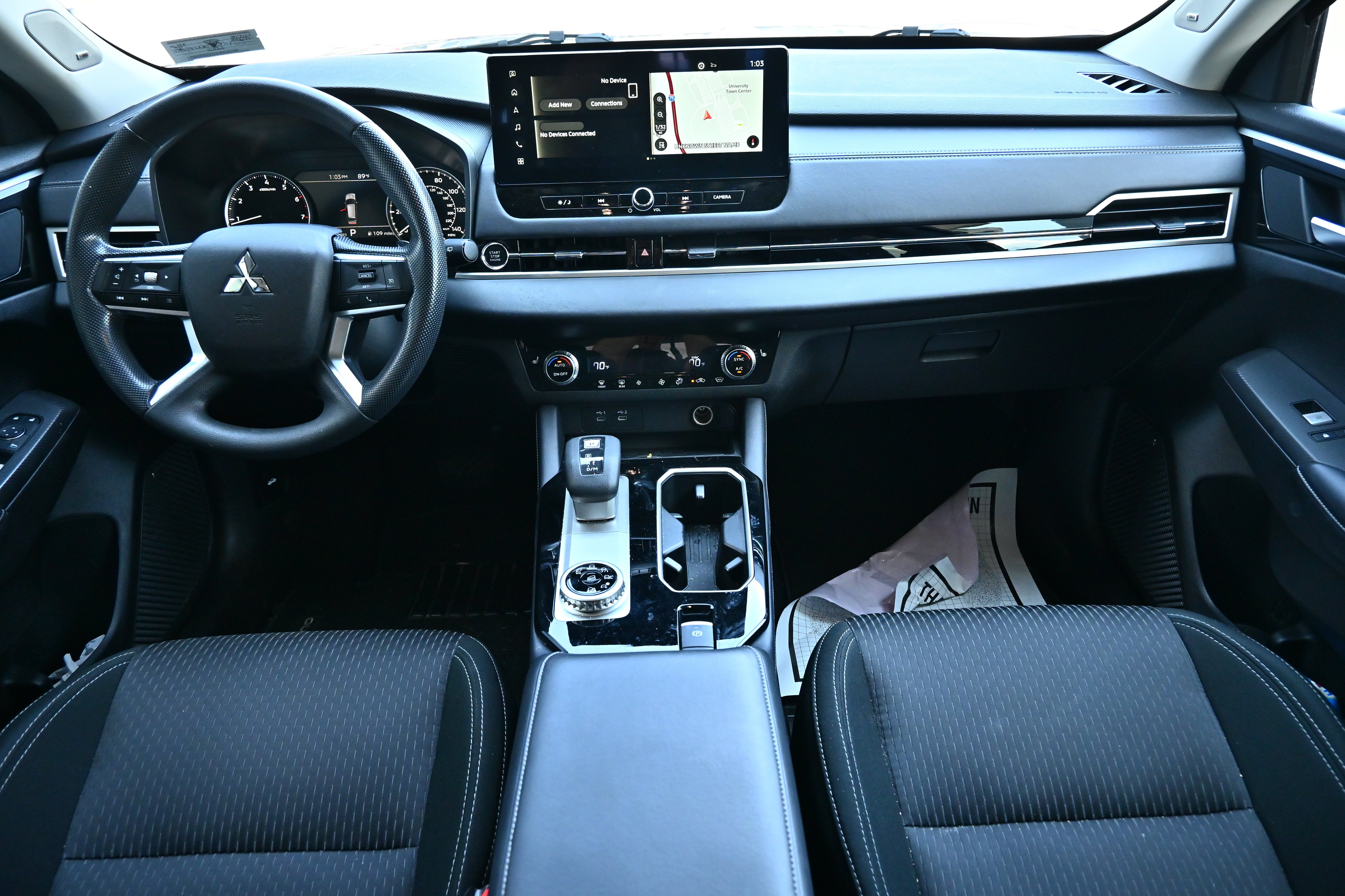 2025 Mitsubishi Outlander ES