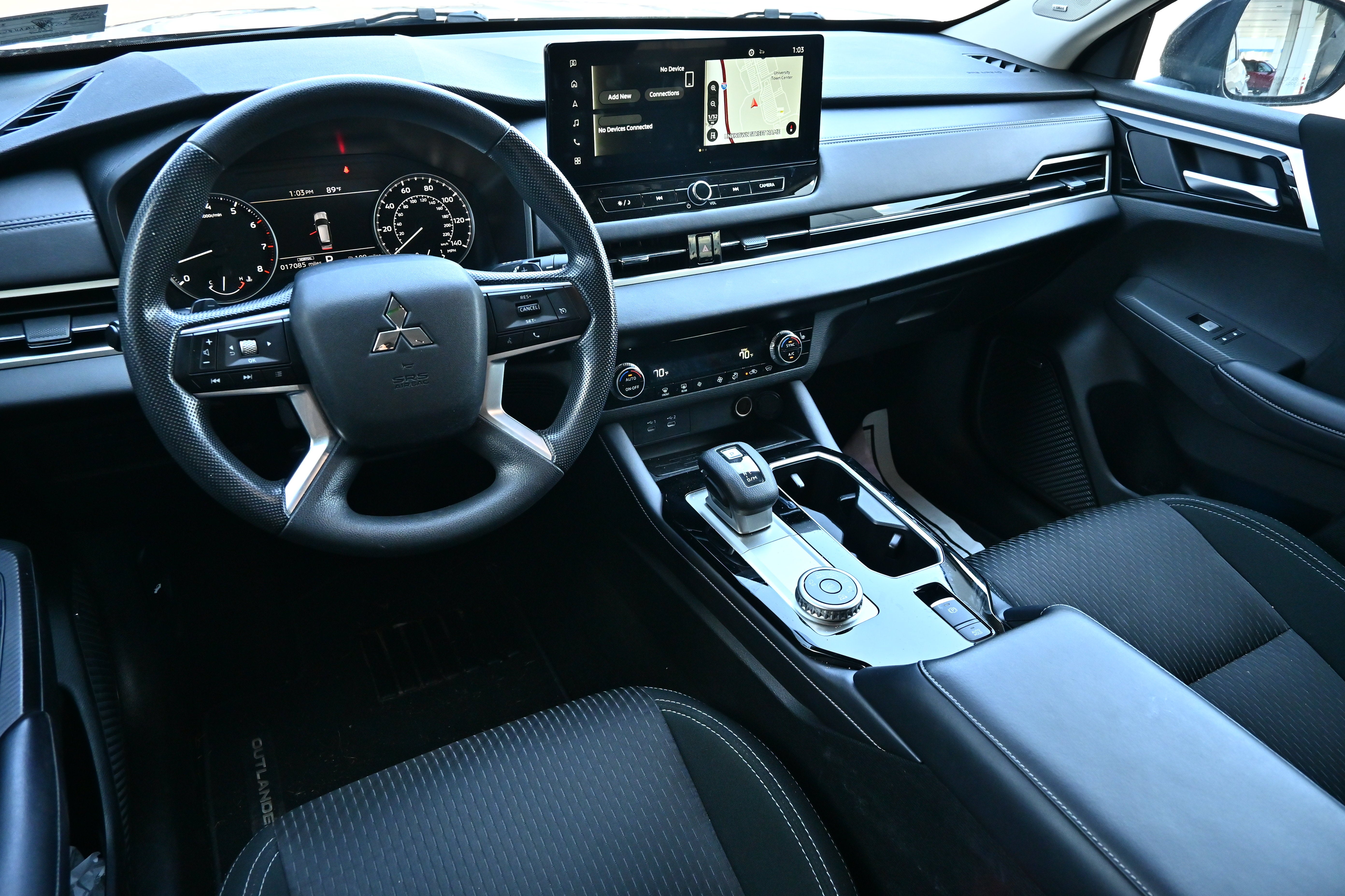 2025 Mitsubishi Outlander ES