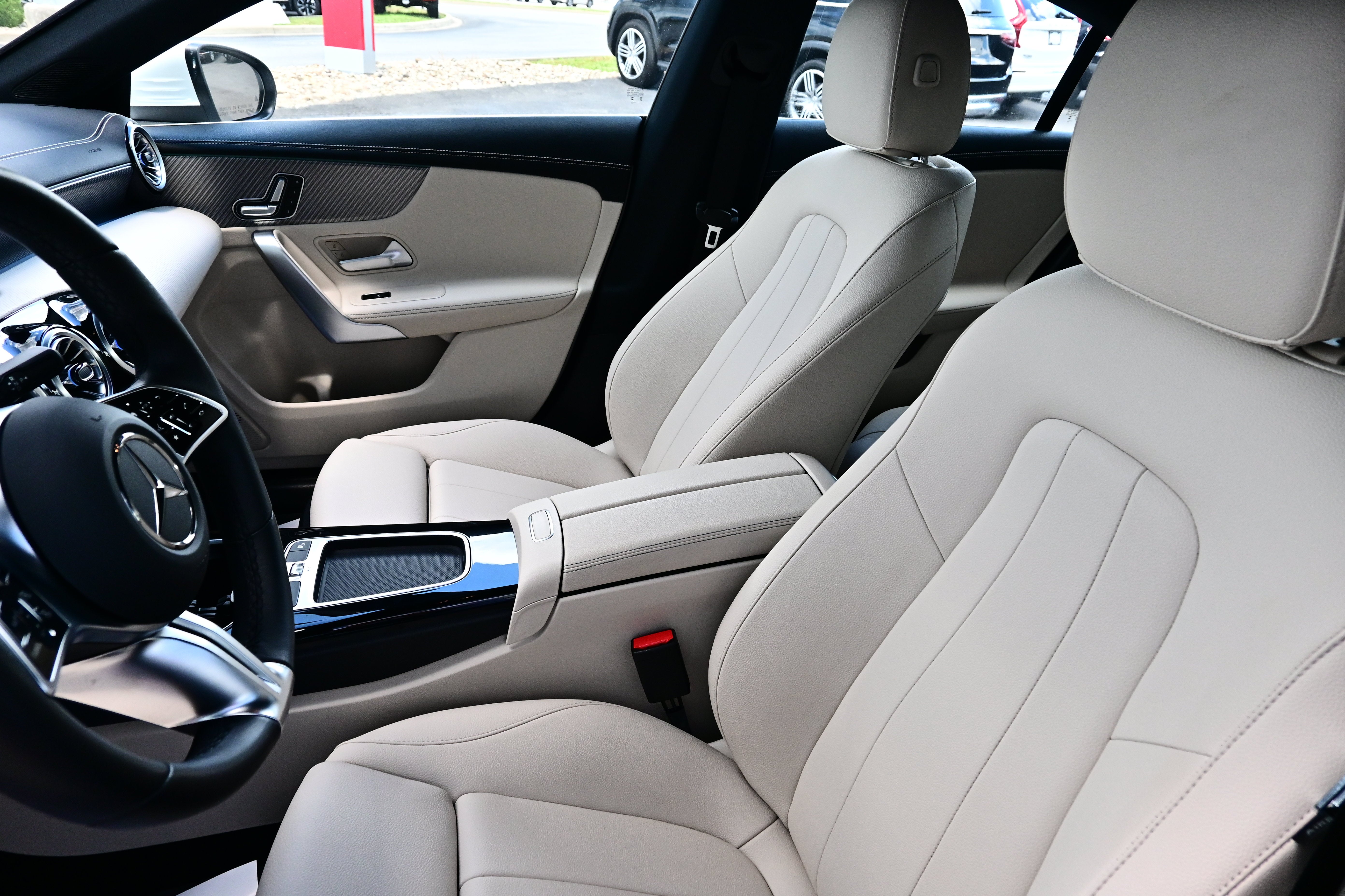 2025 Mercedes-Benz CLA CLA 250 - Photo 21