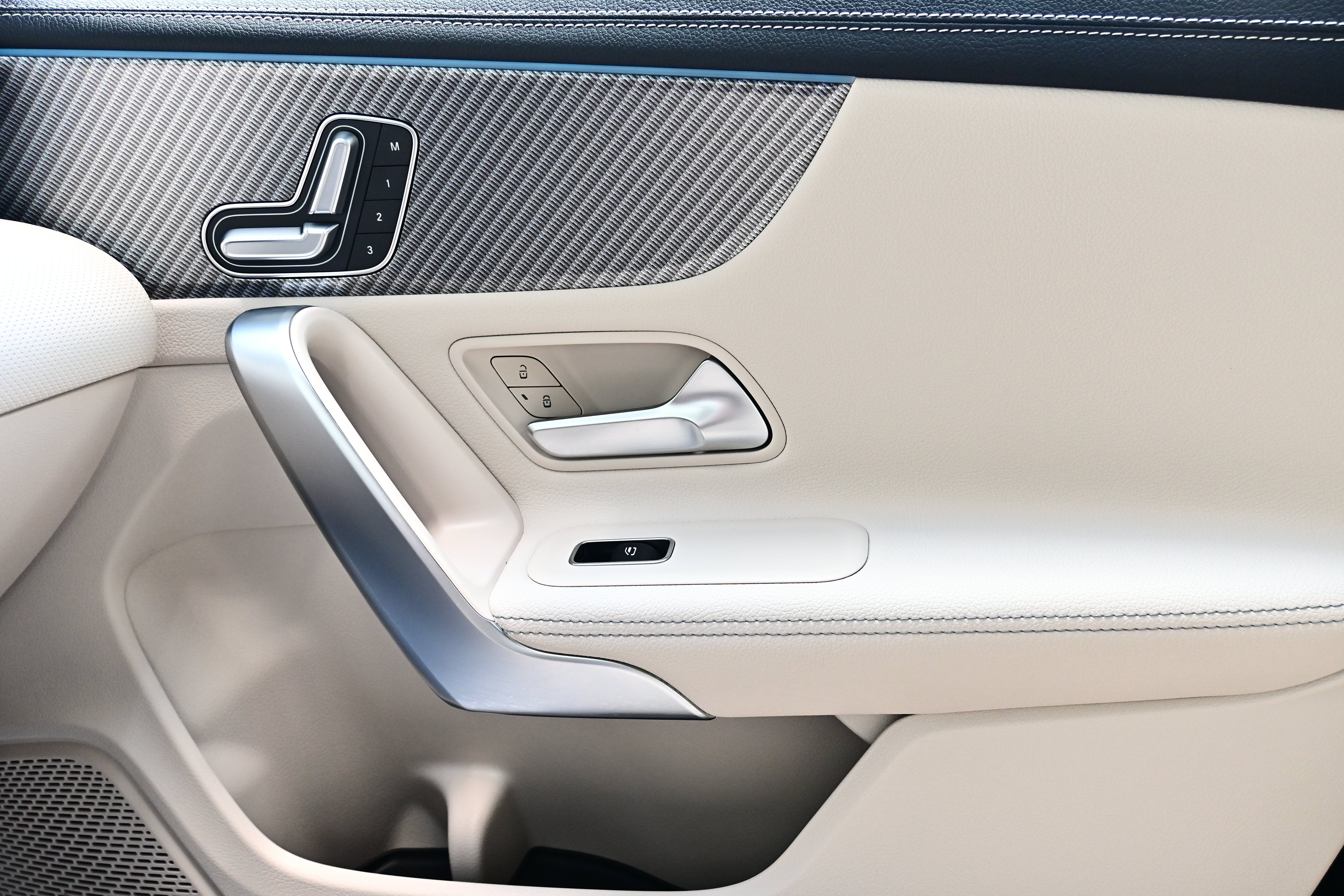 2025 Mercedes-Benz CLA CLA 250 - Photo 25